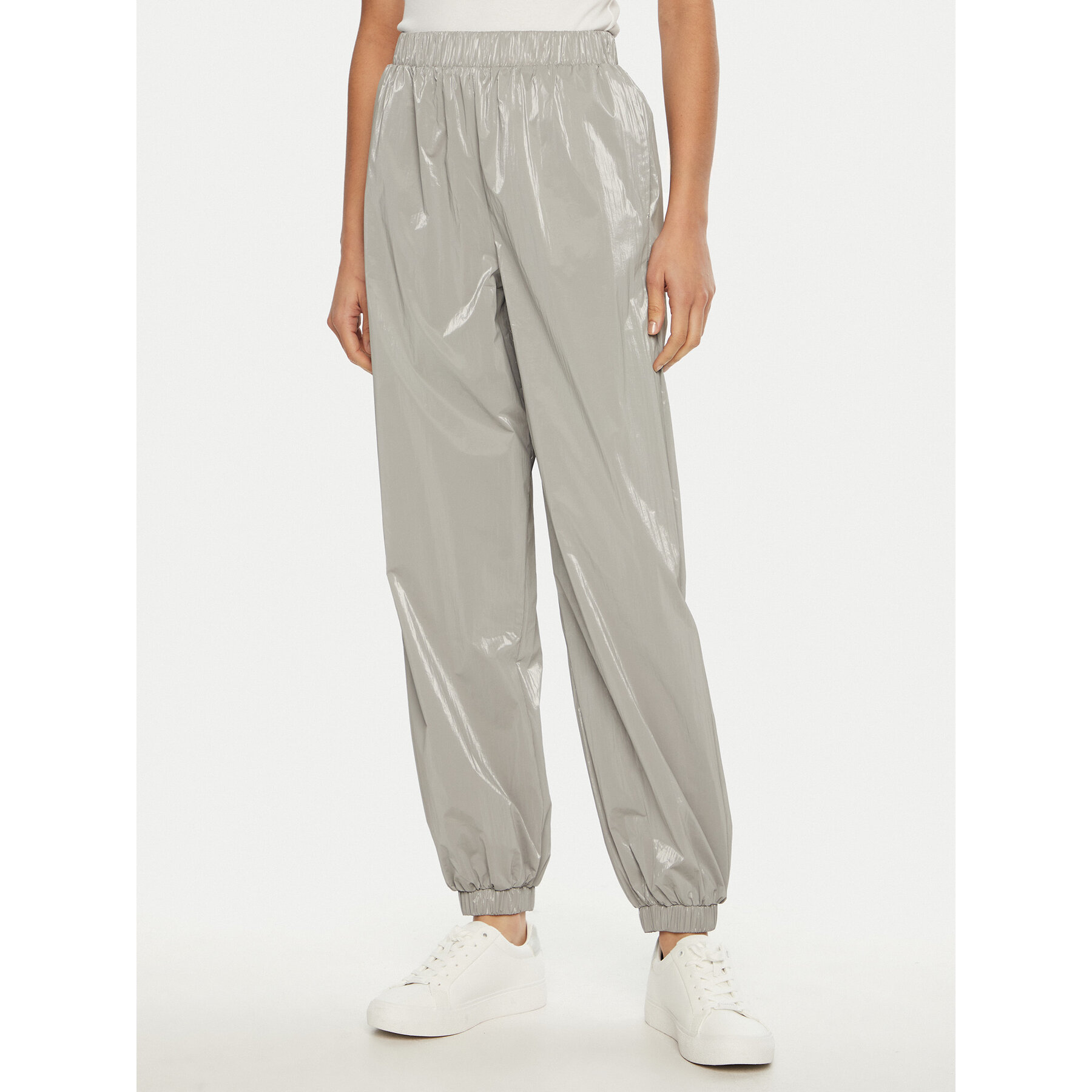Guess Jogginghose V5RB09 WGUJ0 Grau Regular Fit