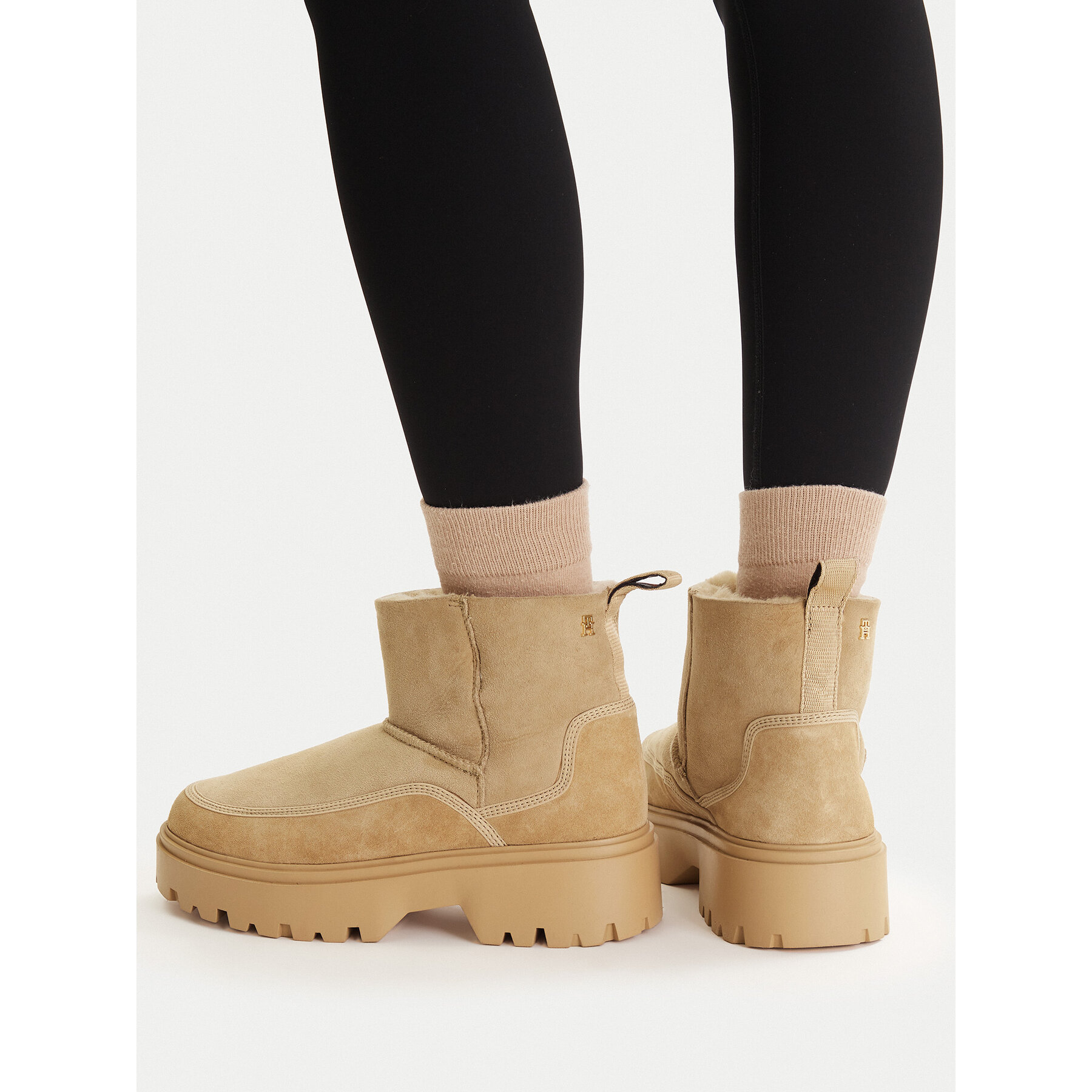 Апрески Tommy Hilfiger Real Shearling Pullon FW0FW08997 Бежов