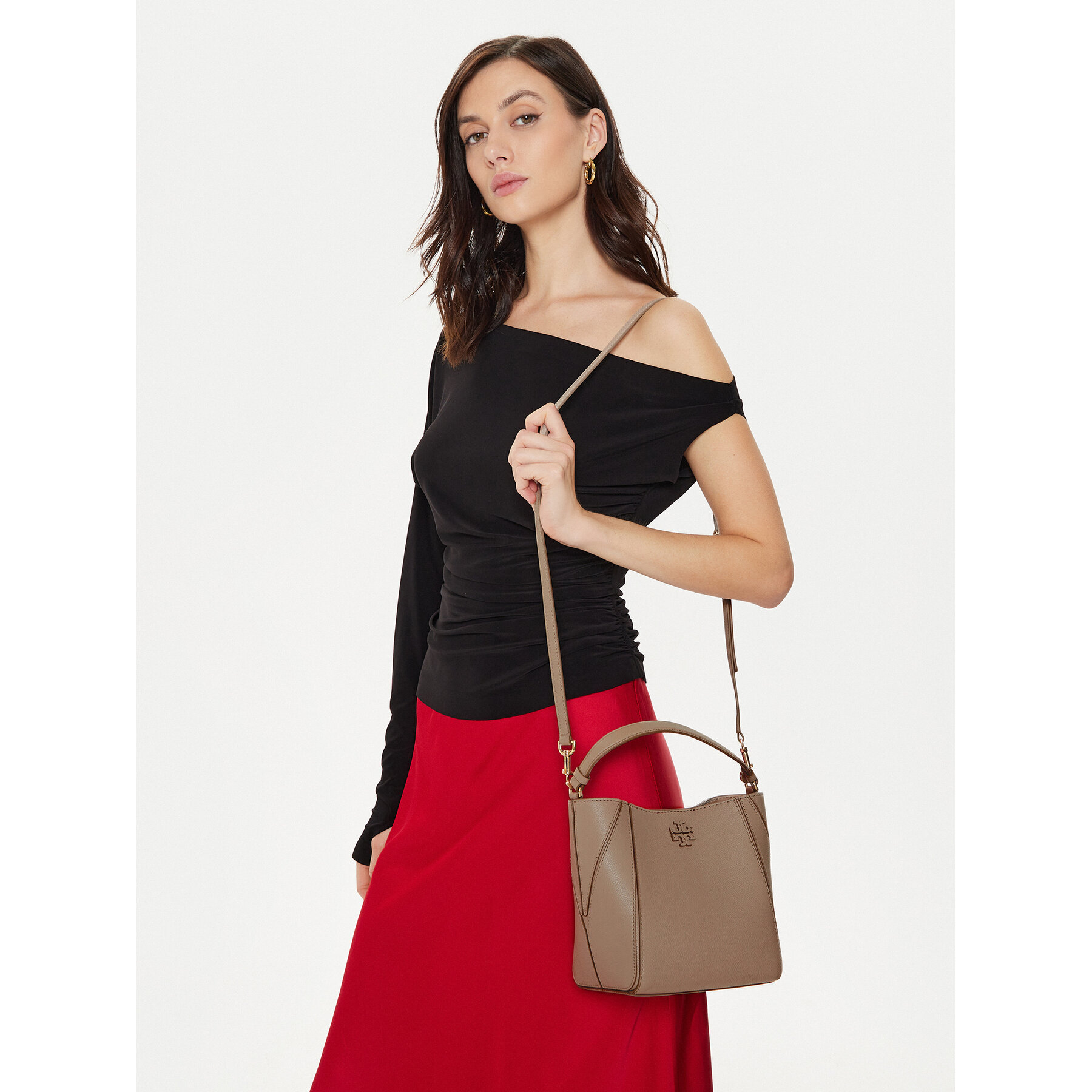 Дамска чанта Tory Burch 158500 Бежов