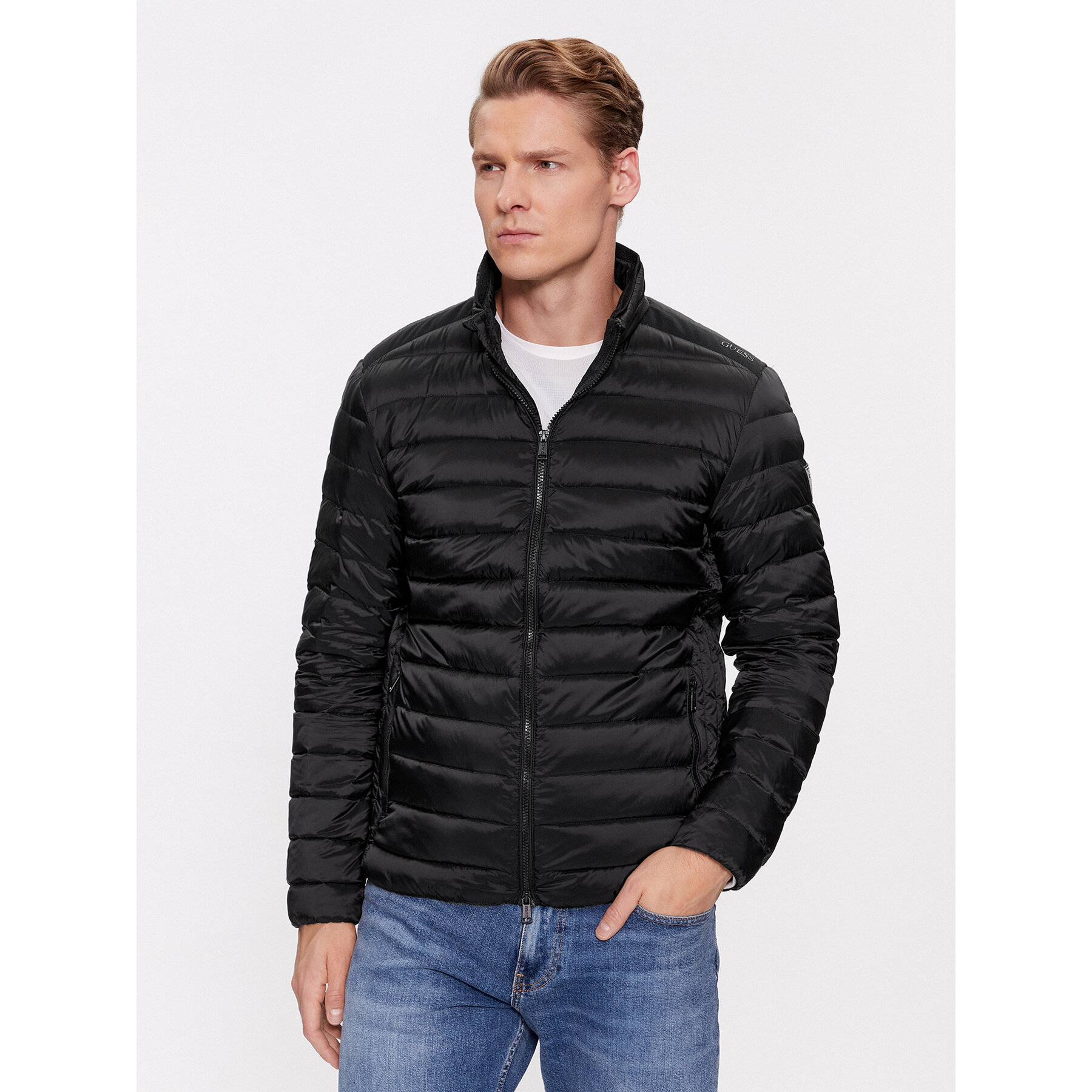 Guess Daunenjacke M1RL47 WDQ50 Schwarz Regular Fit