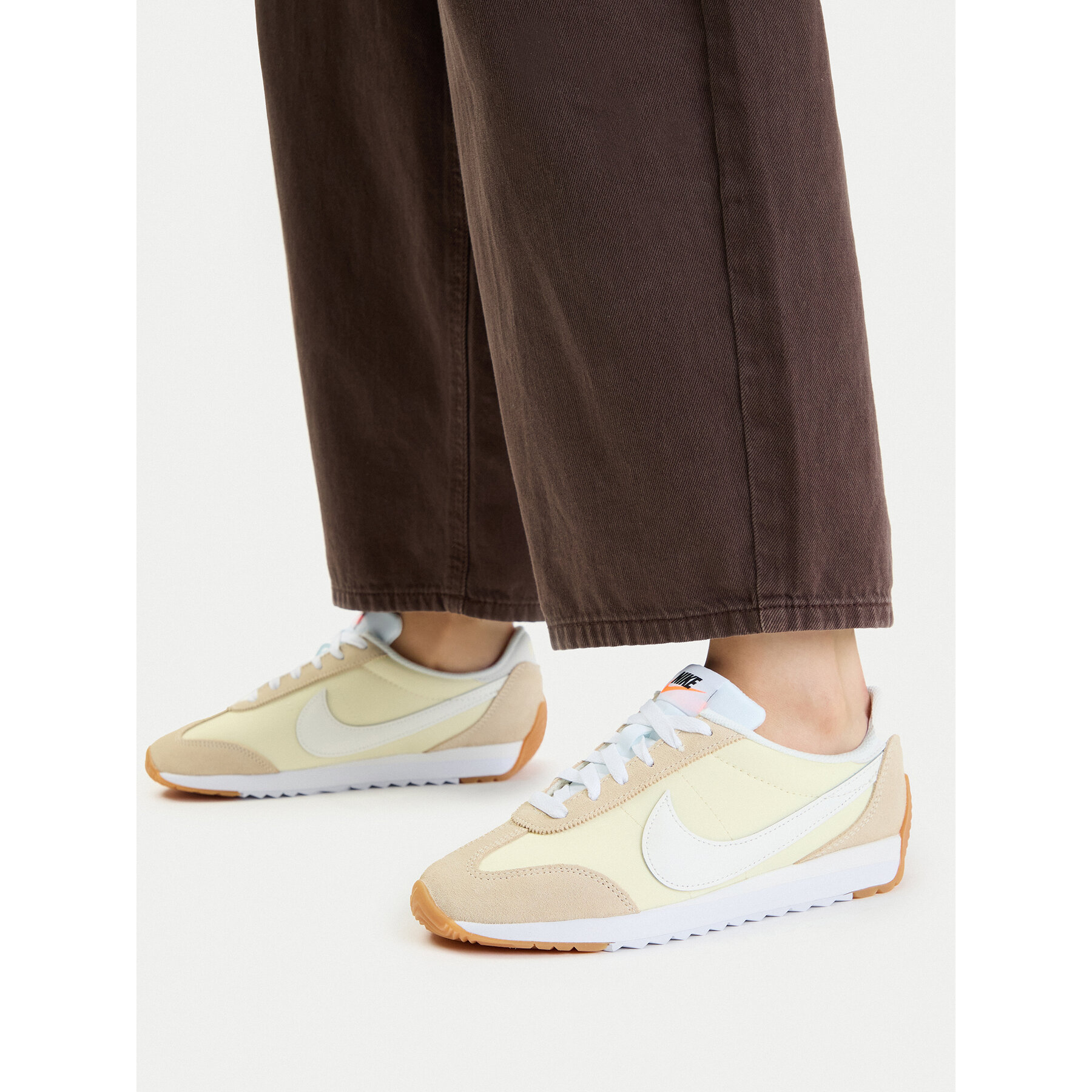 Sneakersy Nike Pacific HM4771 104 Žltá