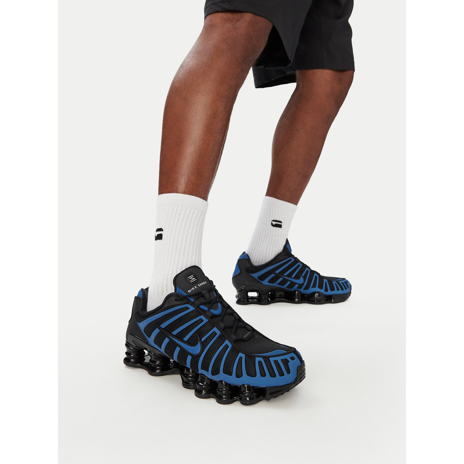 Superge Nike Shox TL IH1338 002 Črna