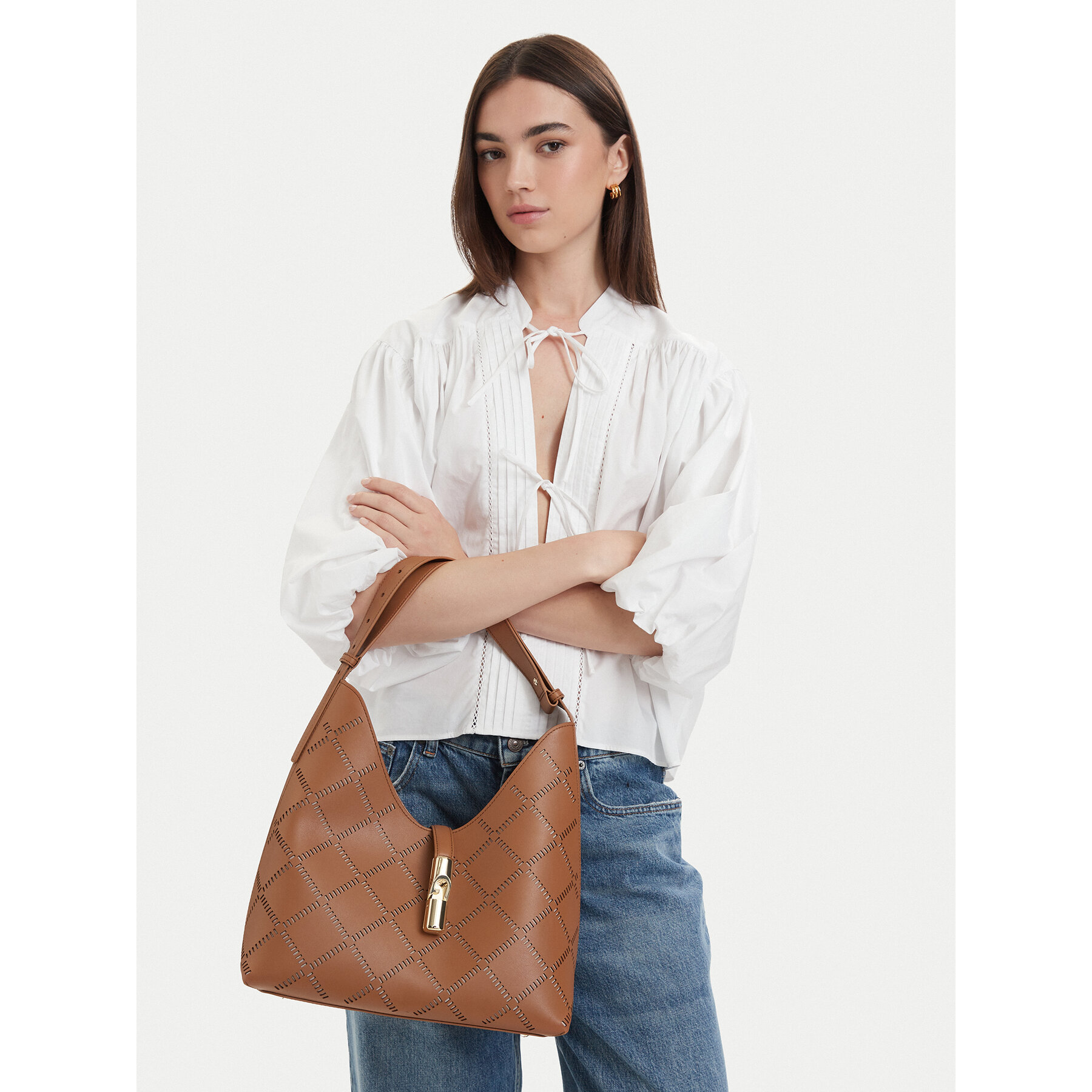 Ročna torba Furla Goccia M WB01499 BX3947 KH RY000 Rjava