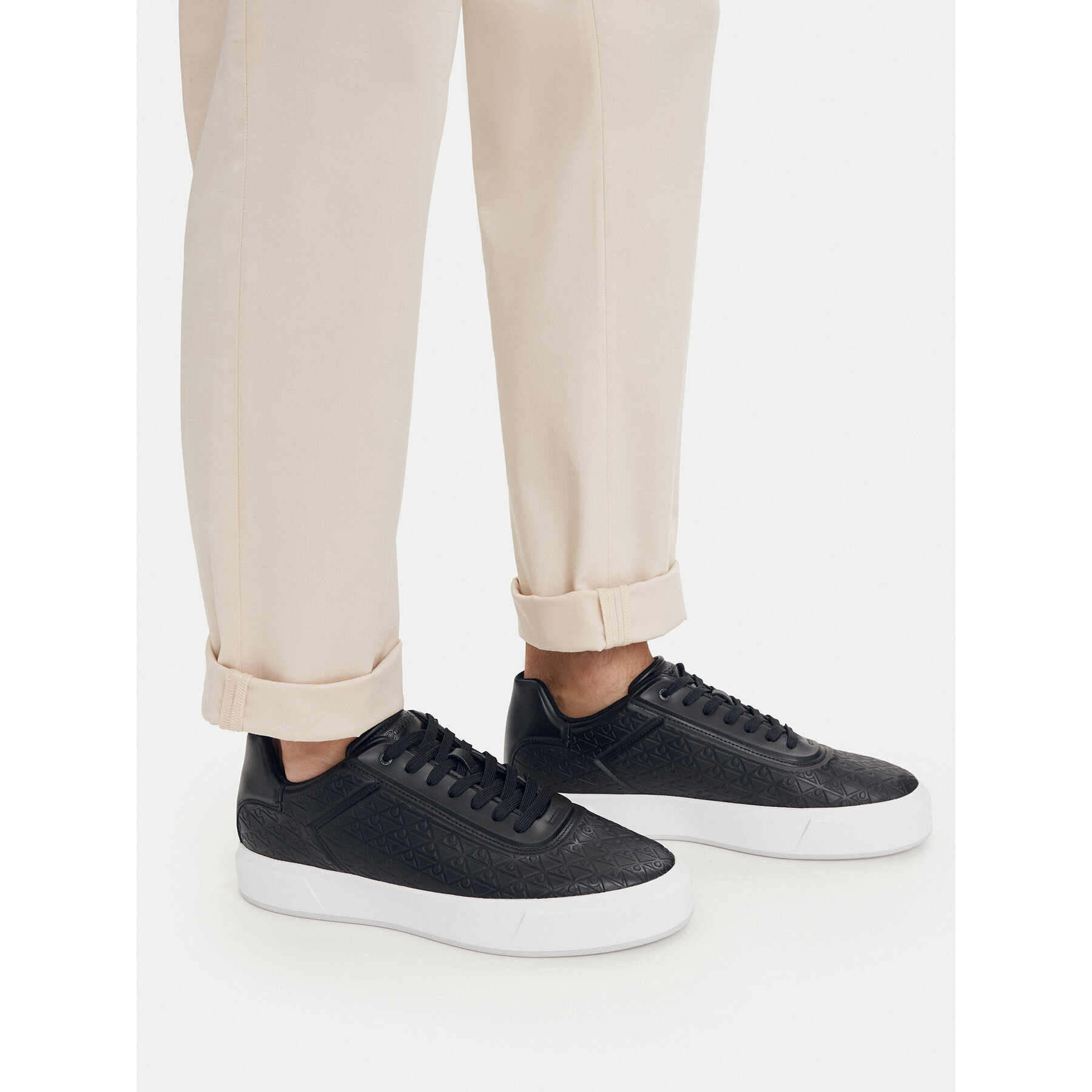 Sneakersy Calvin Klein Basket Cup Oxf Lup HfHM0HM02132 Čierna