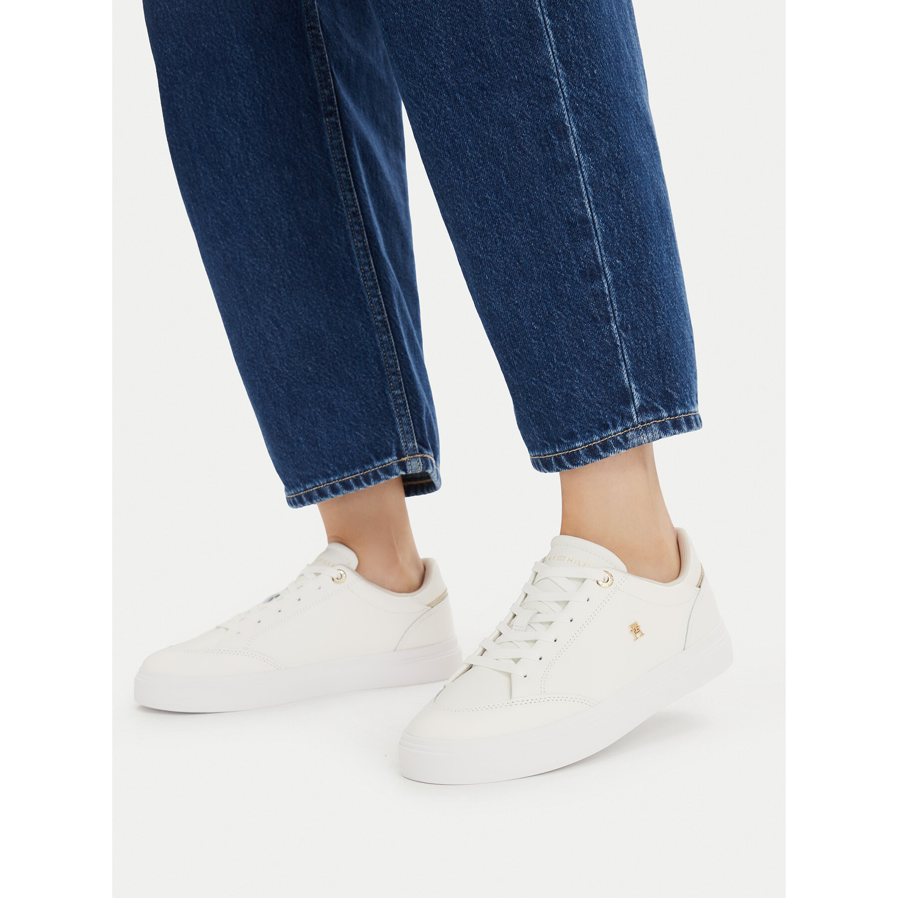 Sneakersy Tommy Hilfiger Th Chic Cupsole FW0FW09106 Écru