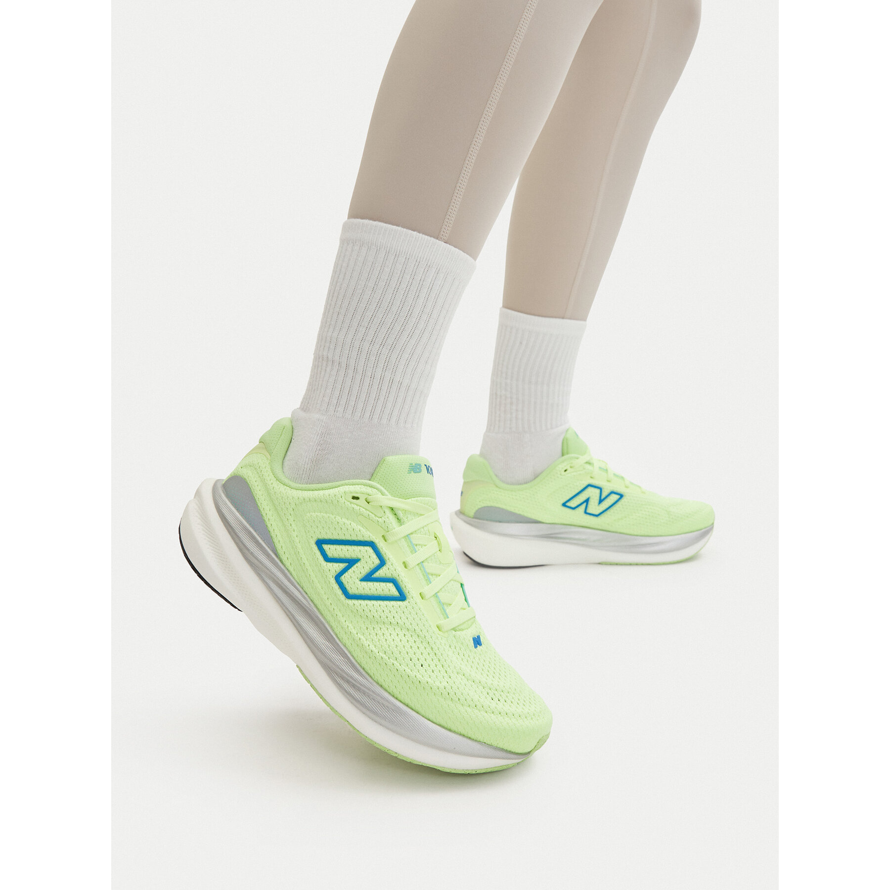Bežecké topánky New Balance Infinion 1080 v15 W108099D Zelená