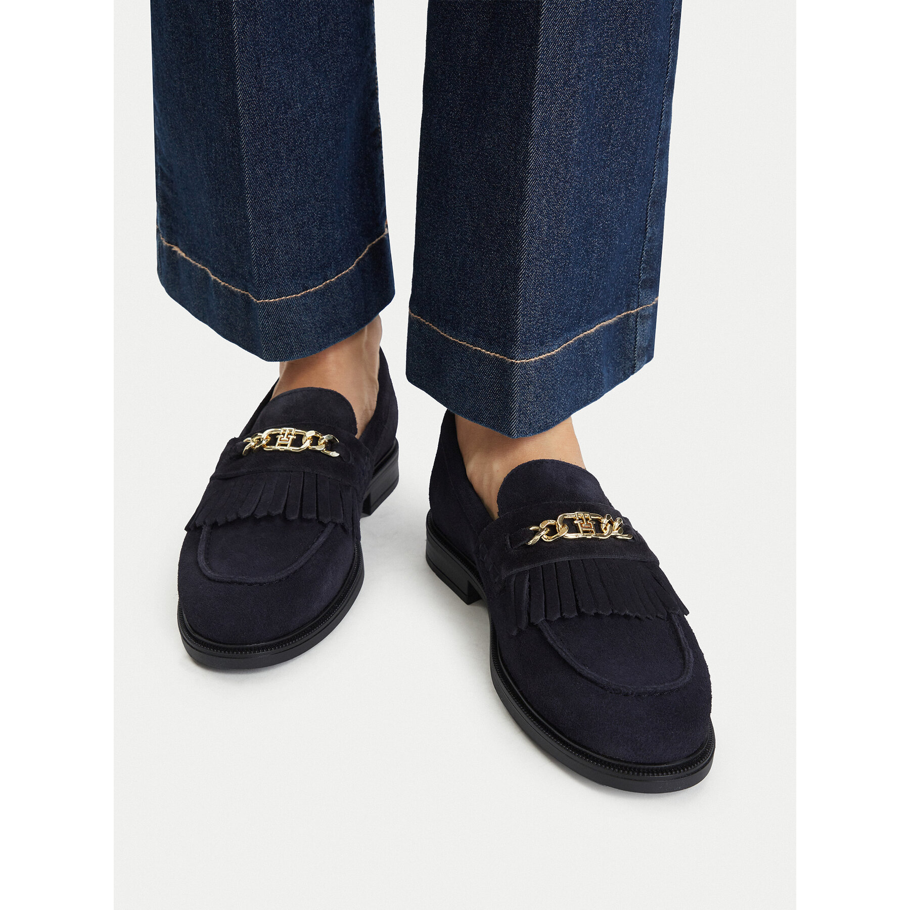 лоуфъри с дебела подметка Tommy Hilfiger Th Chain Fringe Suede Loafer FW0FW09918 Тъмносин