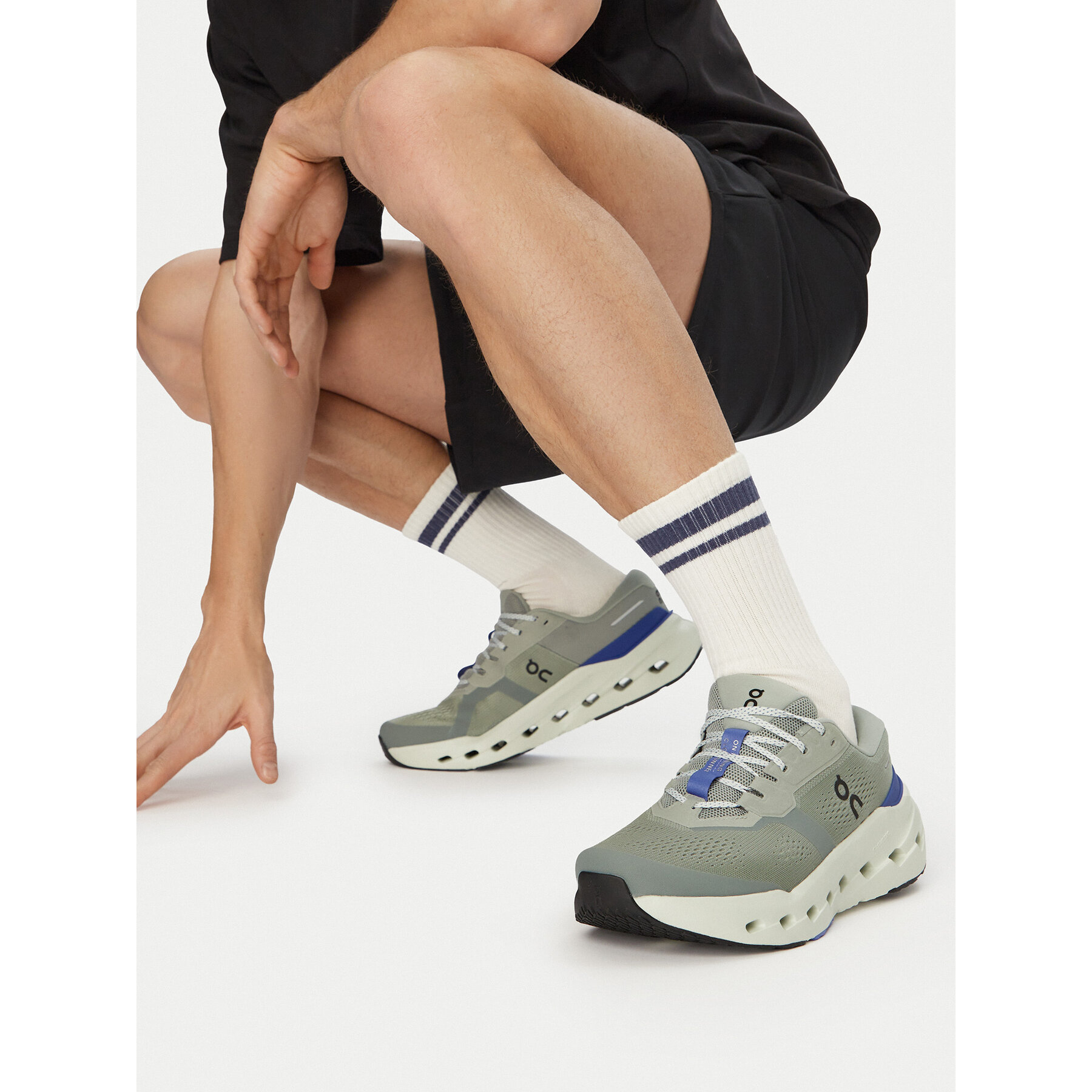 Pantofi pentru alergare On Cloudrunner 3 3MG10074422 Gri