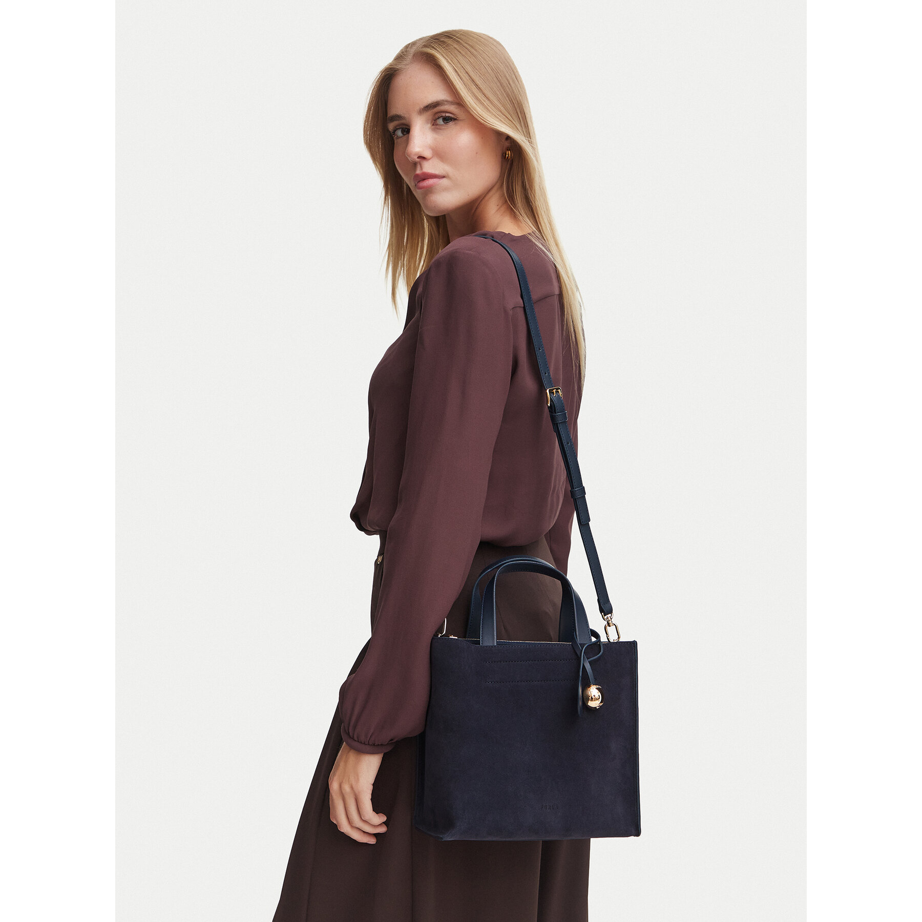 Torbica Furla Divide It S WB02123 BX4018 TR 2677S Tamnoplava