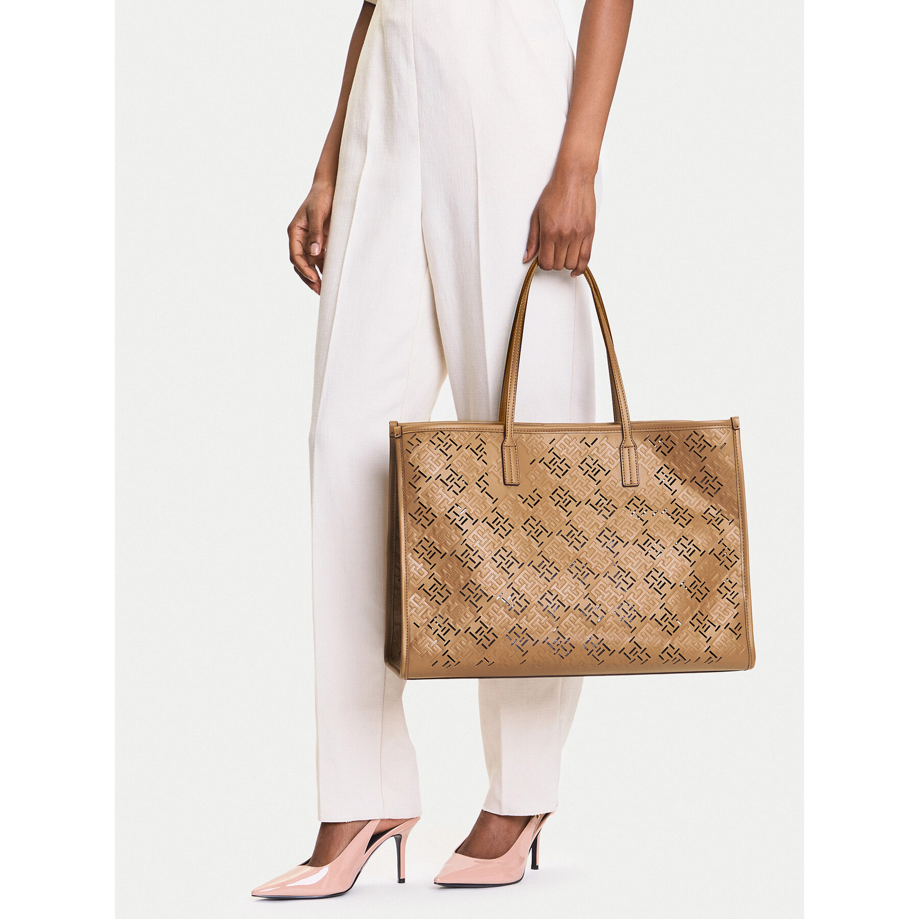 Geantă Tommy Hilfiger Th City AW0AW17501 Maro