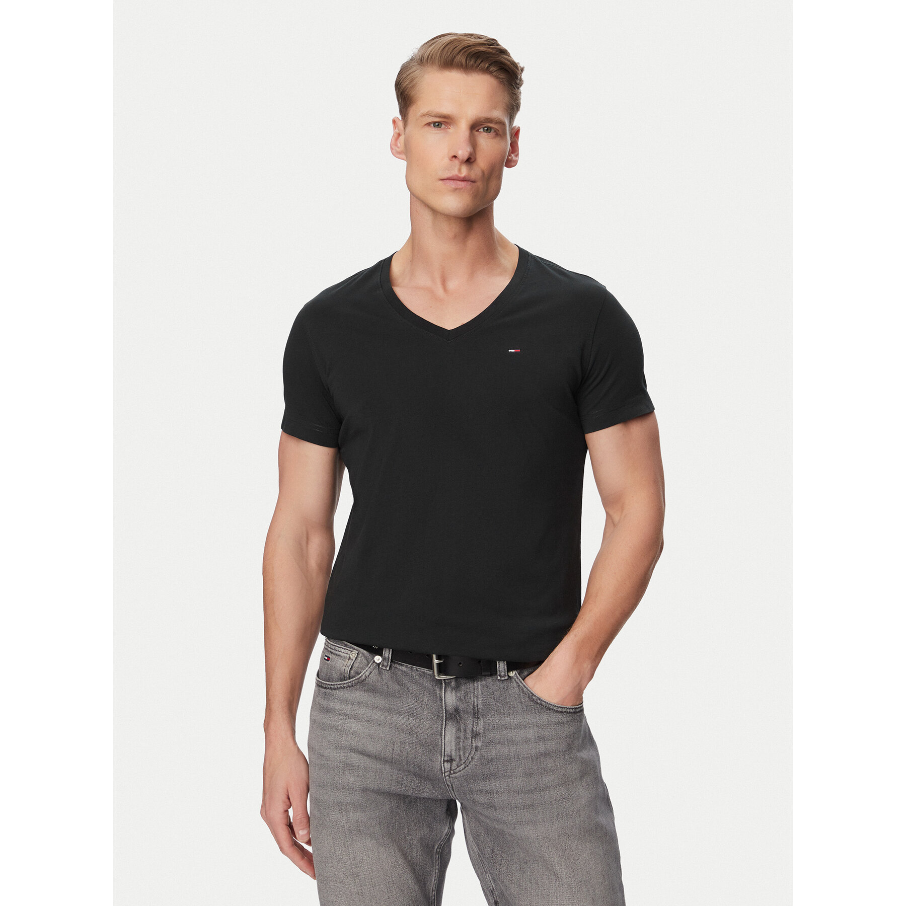 Tommy Jeans T-shirt DM0DM04410 Crna Regular Fit