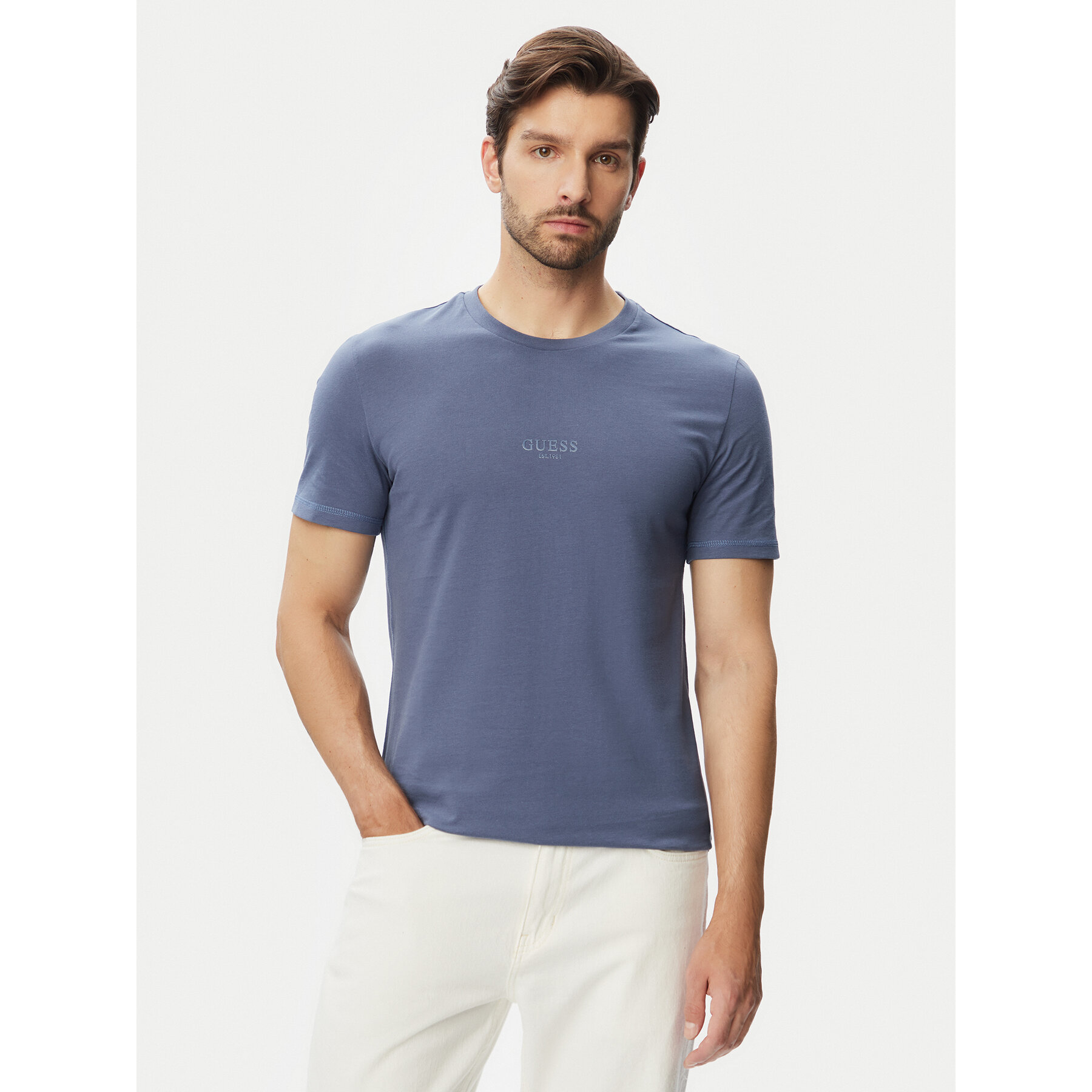 Guess T-shirt 153107 Plava Classic Fit