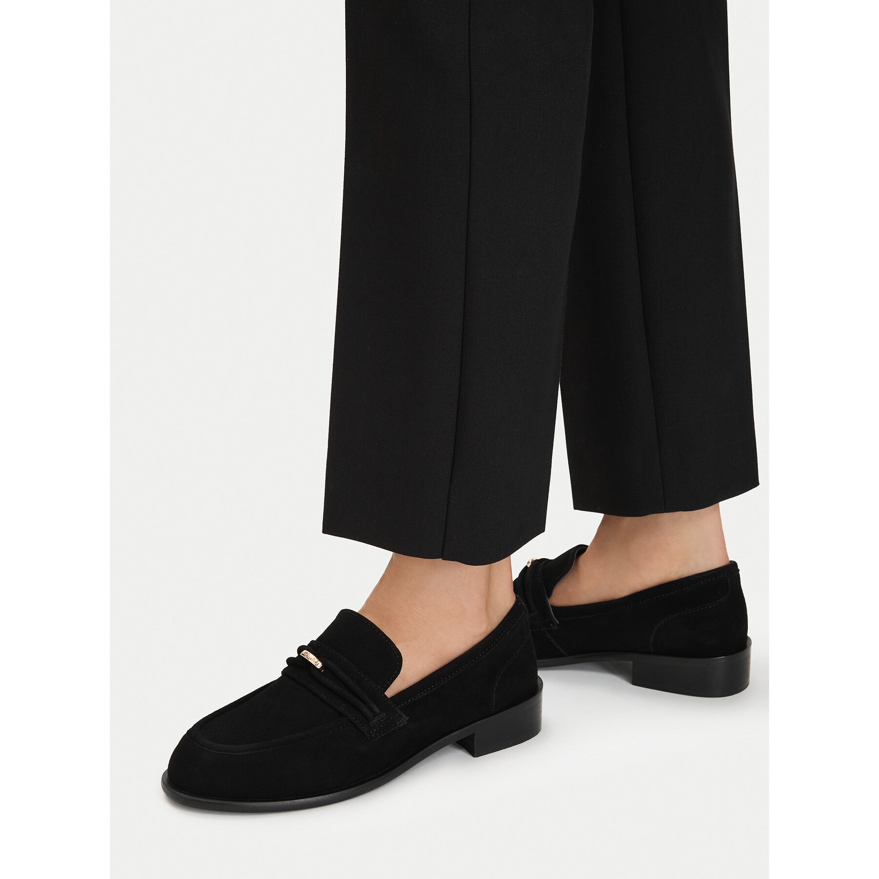 лоуфъри с дебела подметка MEXX EO-WS1164-04 Черен