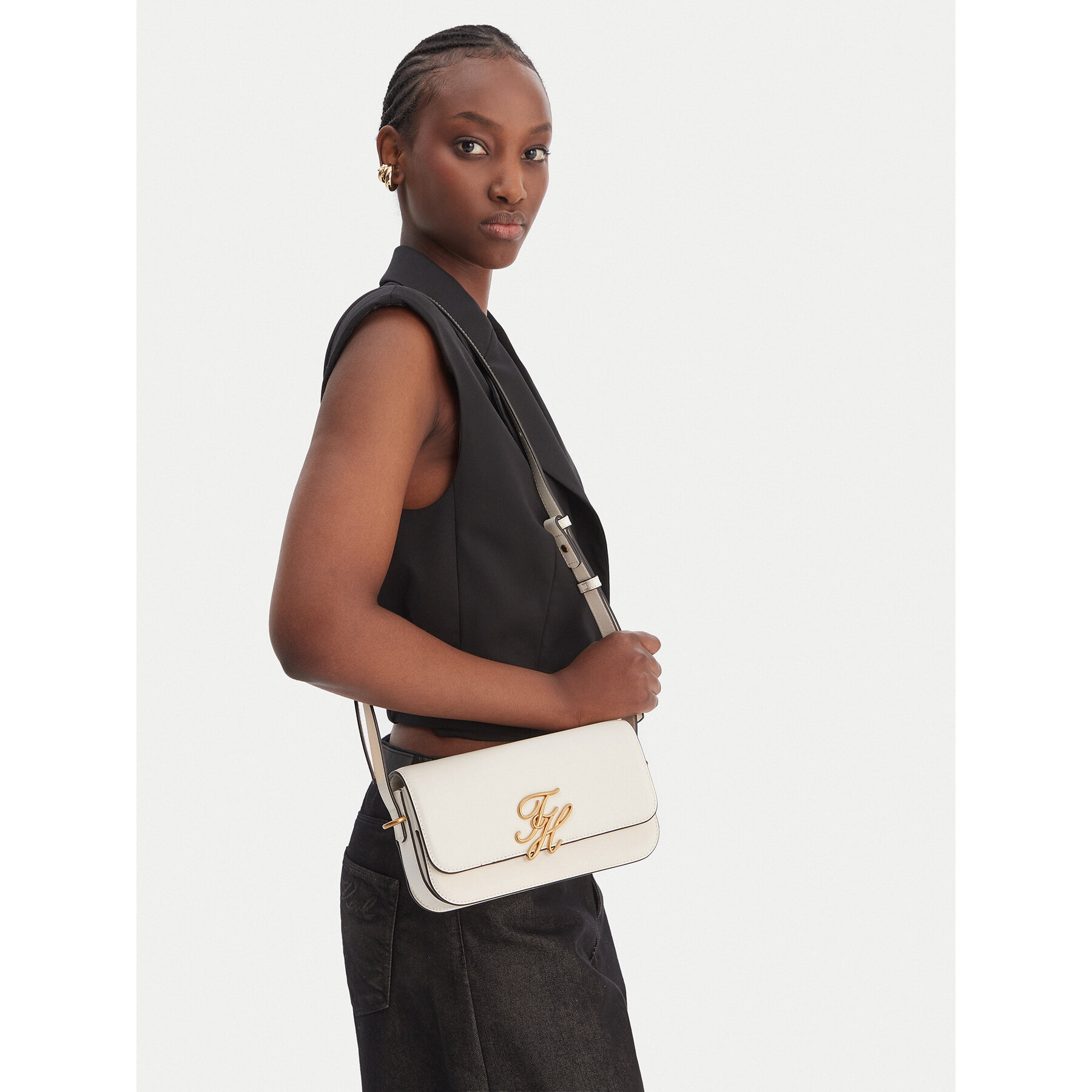 Geantă Tommy Hilfiger Th Script Flap Crossover AW0AW18399 Alb