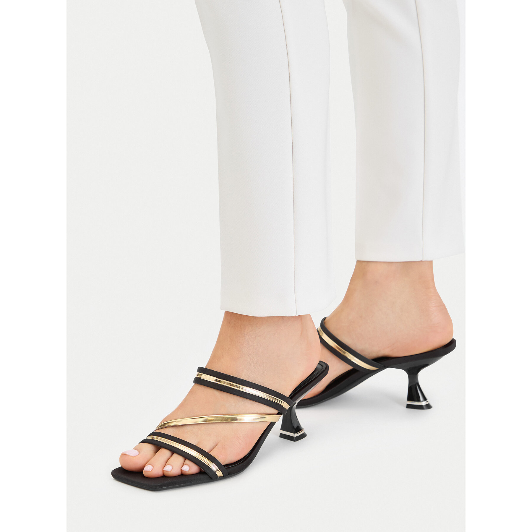 Şlapi JENNY CEO-R24SS04372 Negru