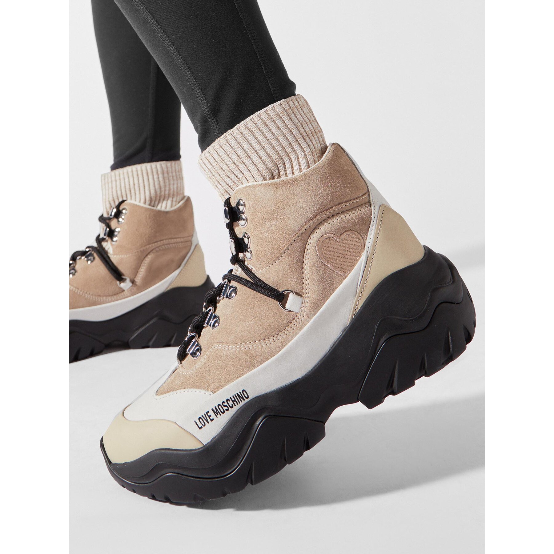 Sneakersy LOVE MOSCHINO JA15754G0HIP412A Farebná