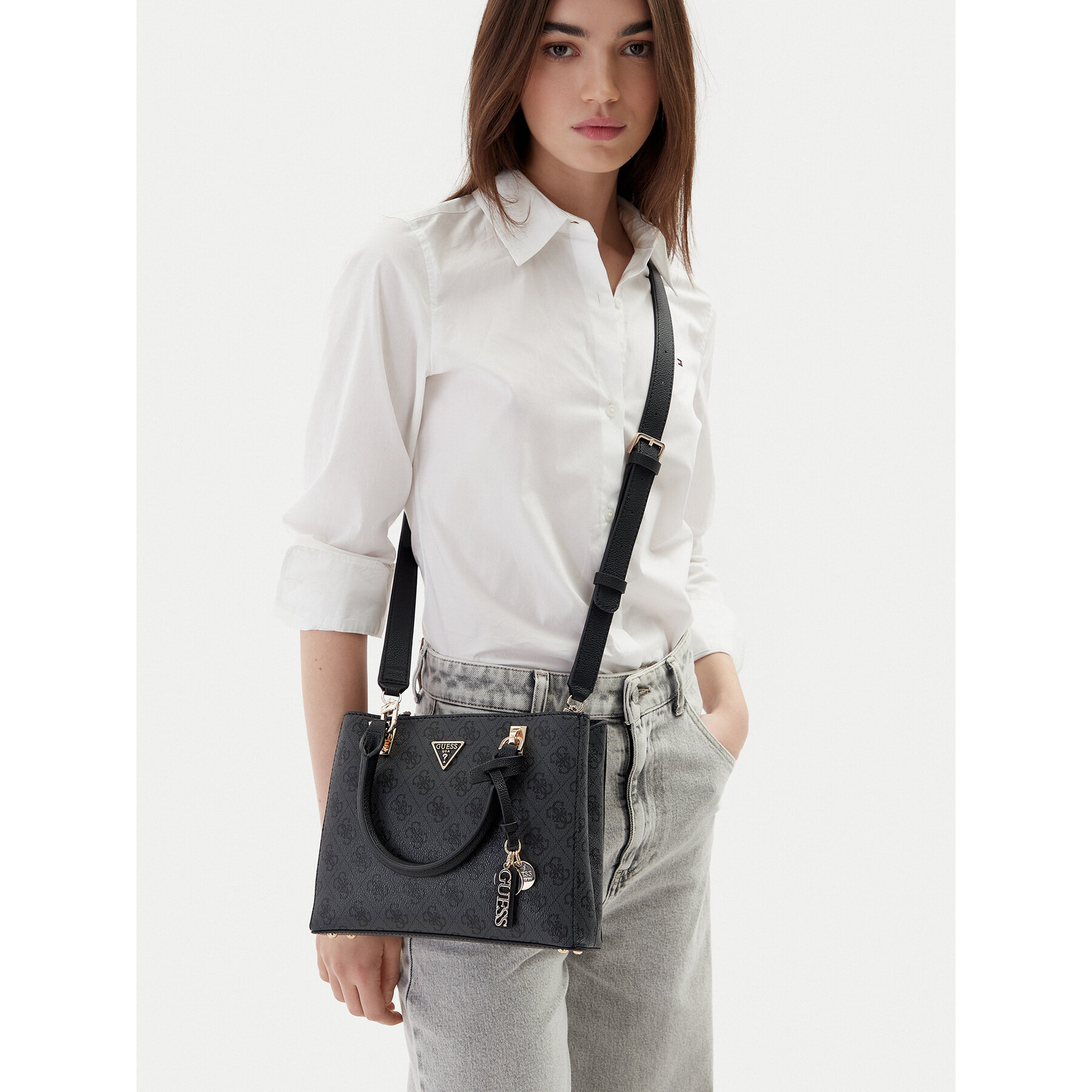 Geantă Guess Noelle II HWBG96 72050 Gri