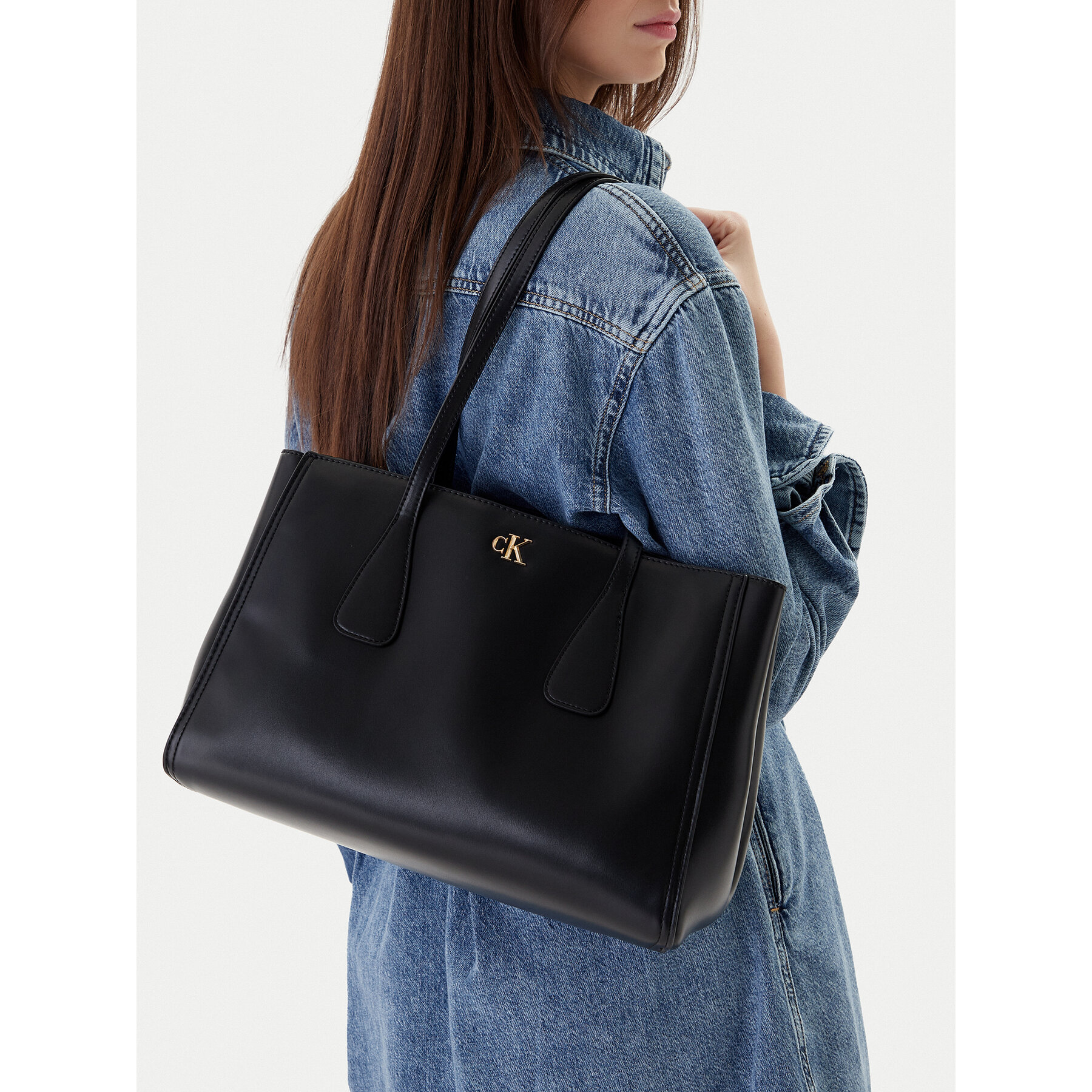 Torbica Calvin Klein Ck Medium Work Tote LV04F3442G Crna