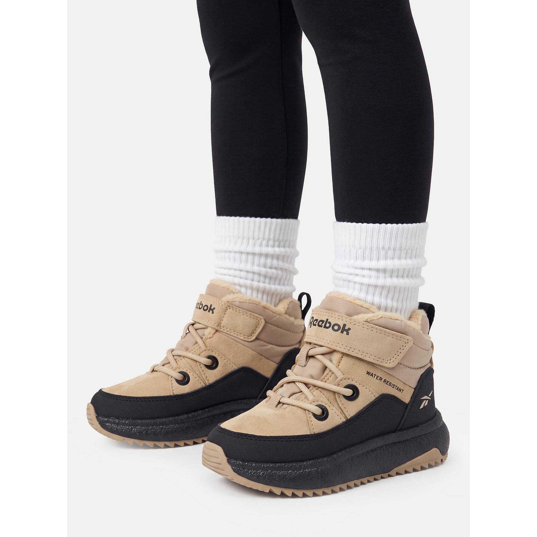 Зимни обувки Reebok CEO-LEA-JA-C576W-DZ Бежов