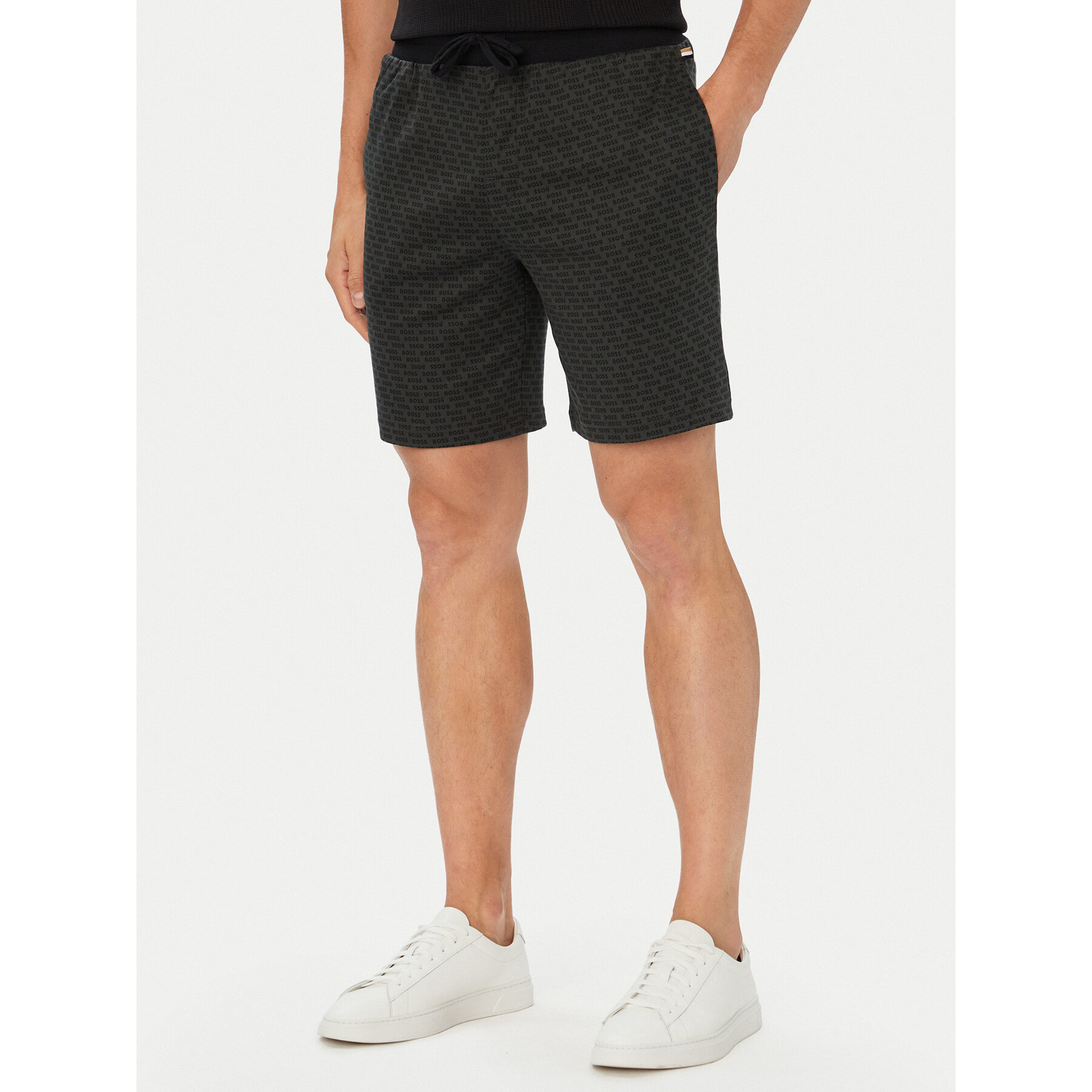 BOSS Sportshorts Relax 50535739 Schwarz Regular Fit