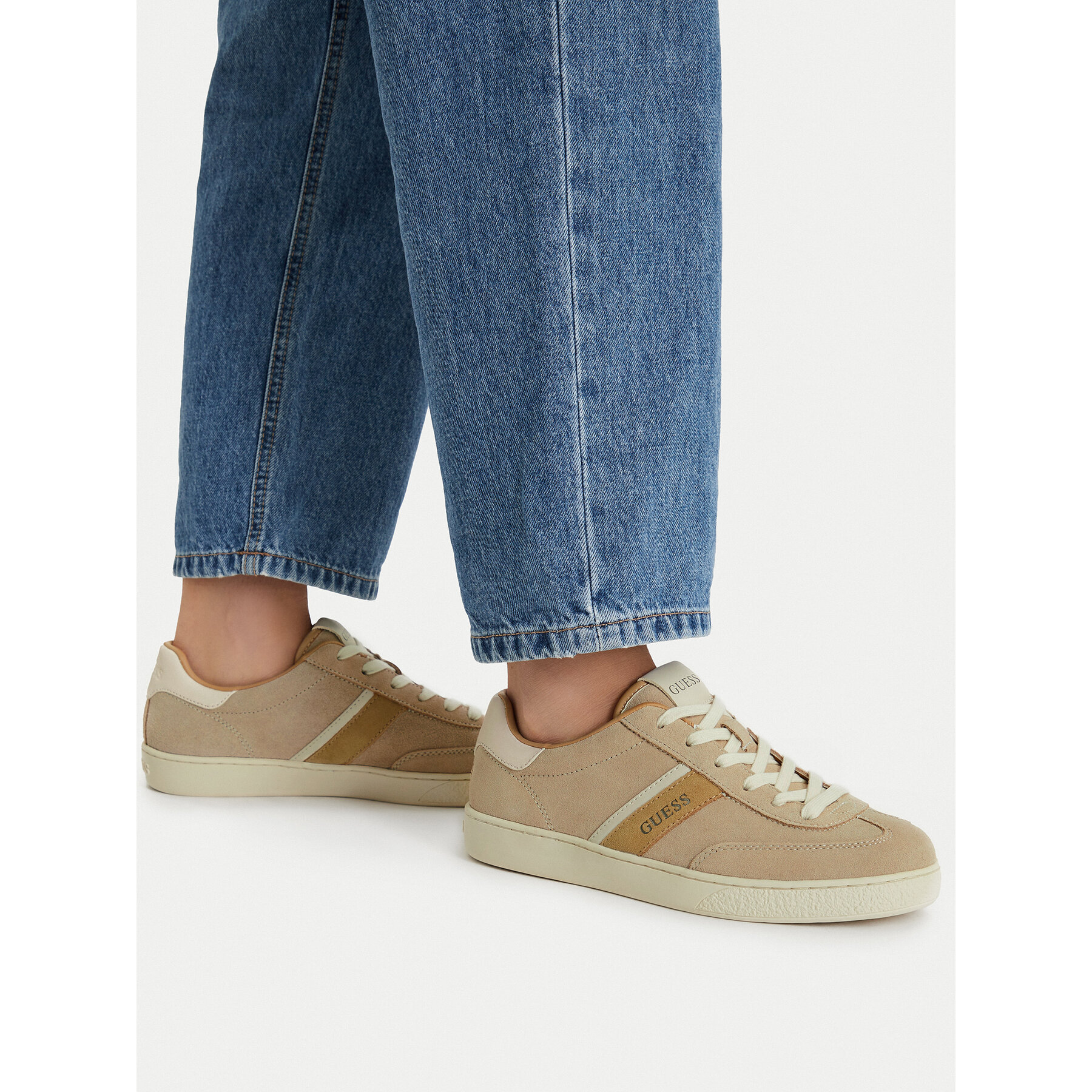 Guess Αθλητικά Guess FLPNOL SUE12 Μπεζ