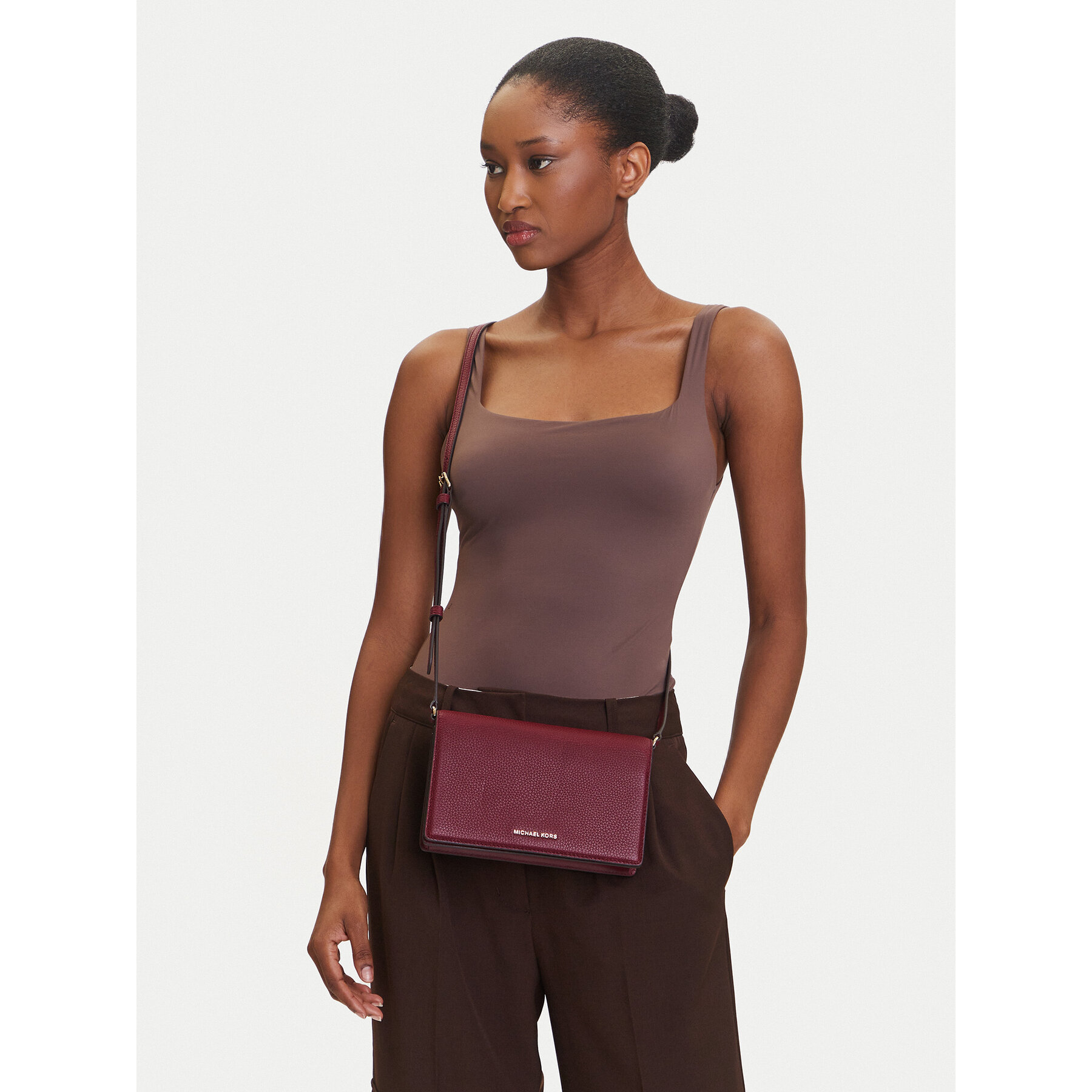 Дамска чанта MICHAEL Michael Kors Jet Set Medium 32S4GJ6C6L Бордо