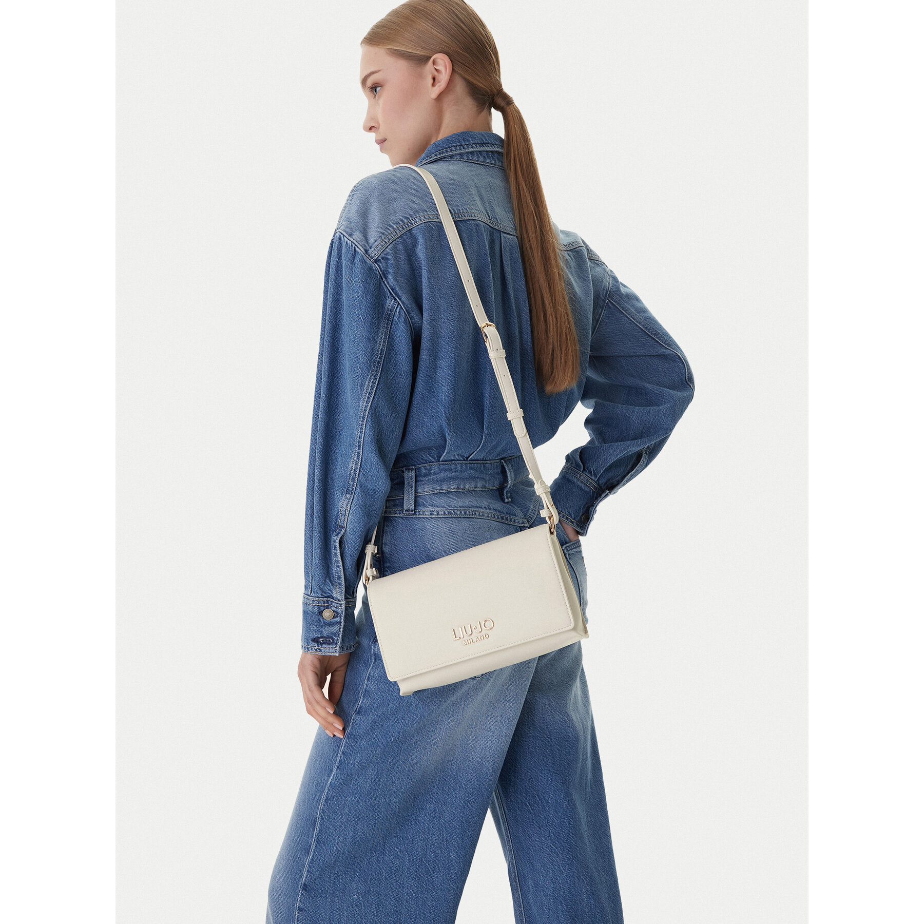 Дамска чанта Liu Jo AA6224 E0958 Екрю