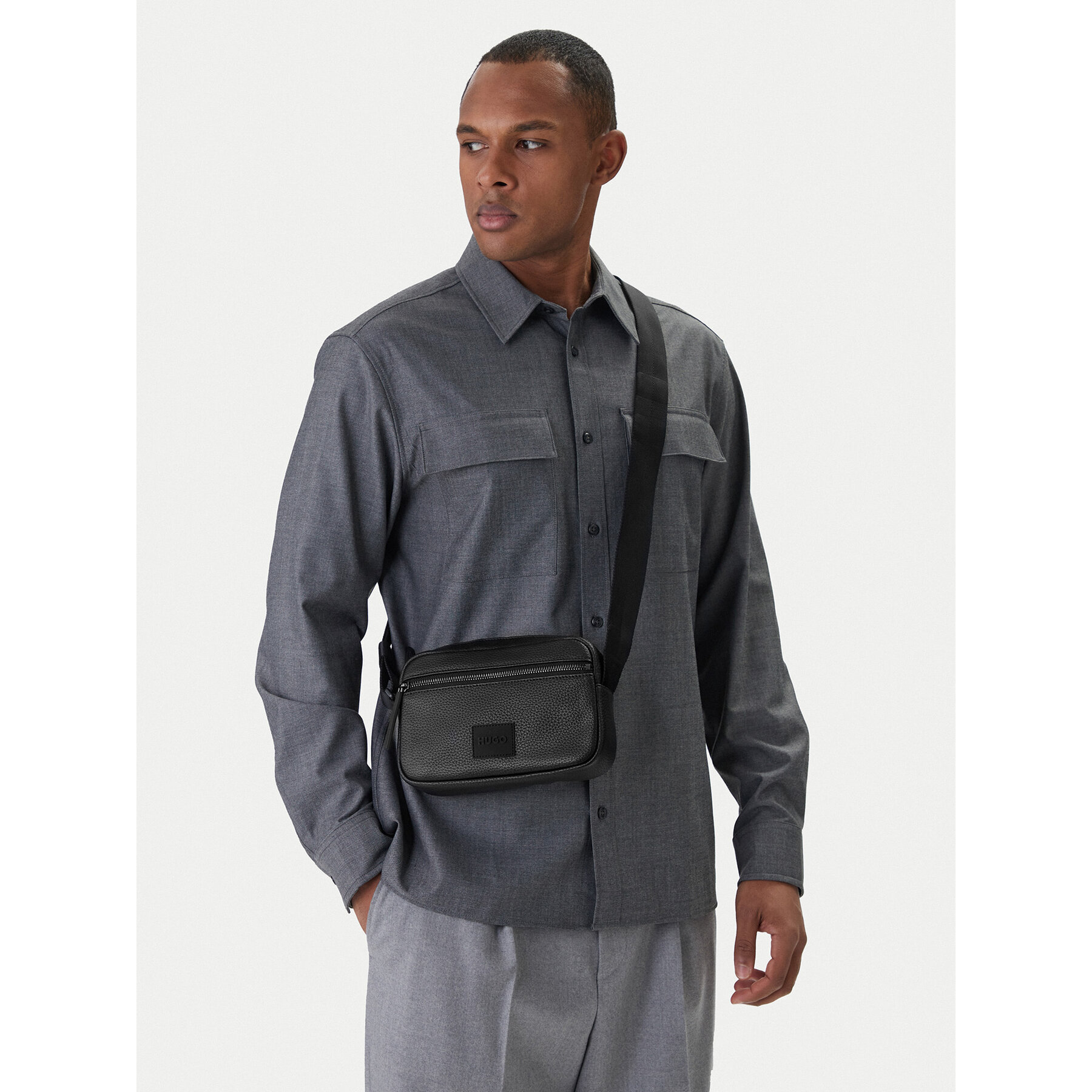 Мъжка чантичка HUGO 50558454 Черен