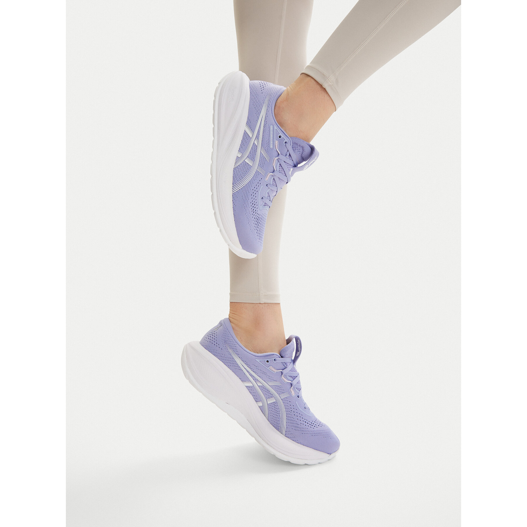 Pantofi pentru alergare Asics Gel-Cumulus 28 1012B916 Mov deschis