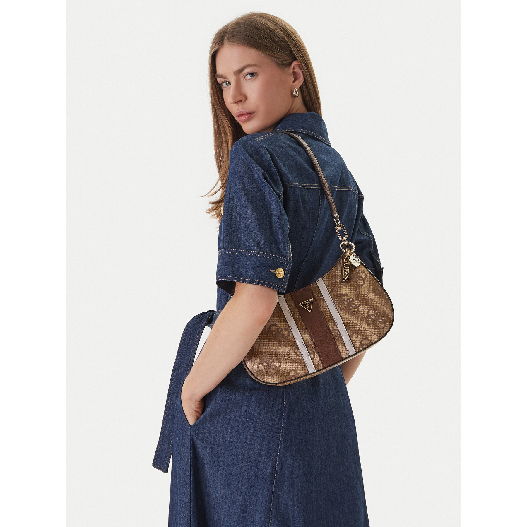 Geantă Guess Noelle II HWSS96 72180 Maro