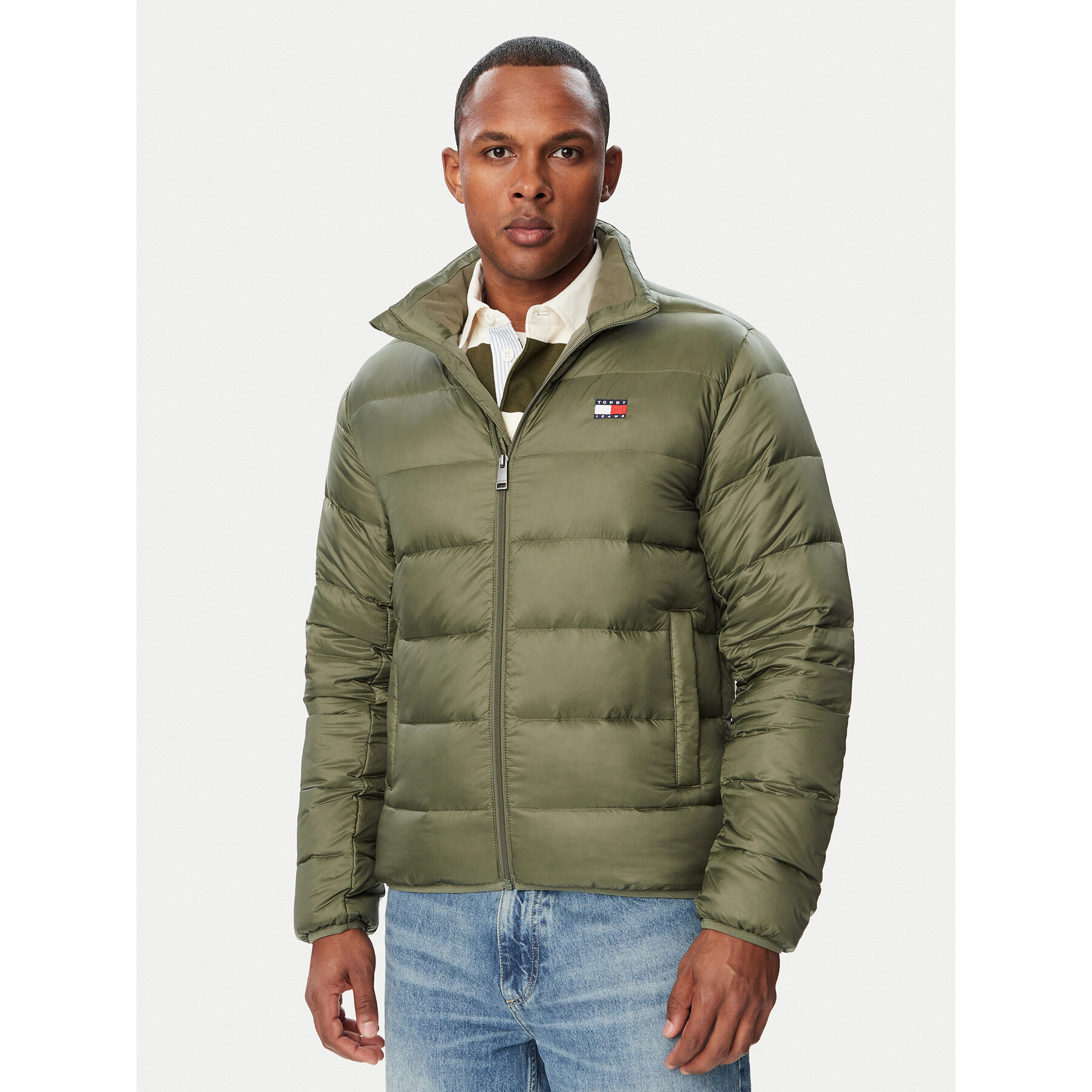 Tommy Jeans Daunenjacke DM0DM23231 Grün Regular Fit