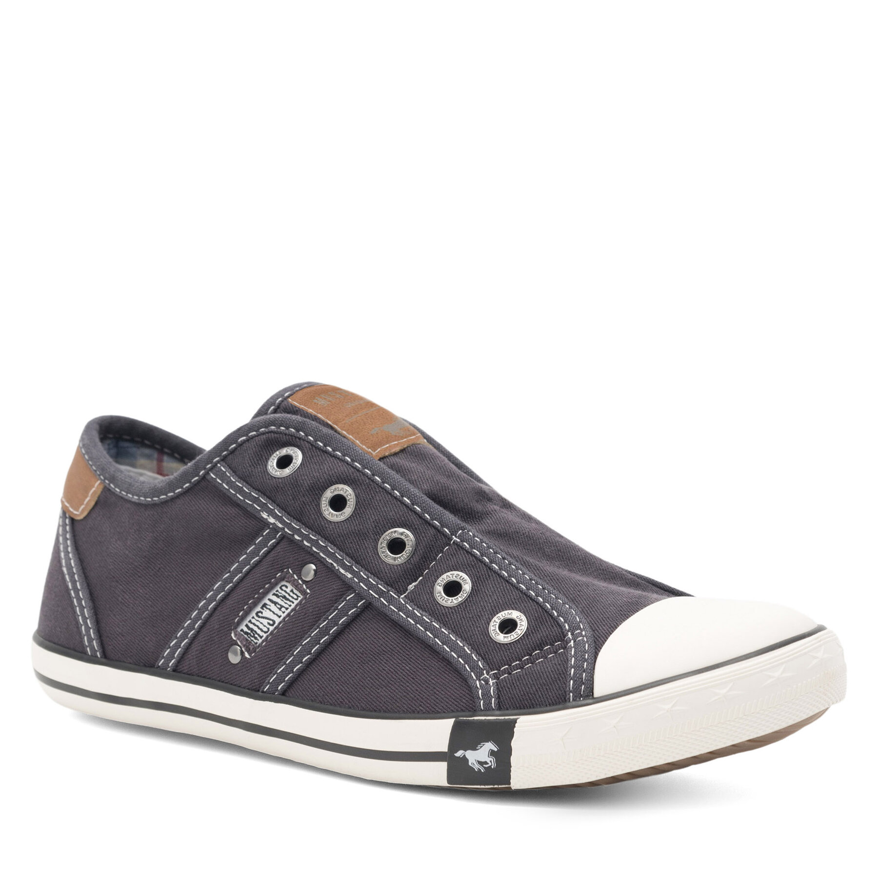 Sneakers aus Stoff Mustang