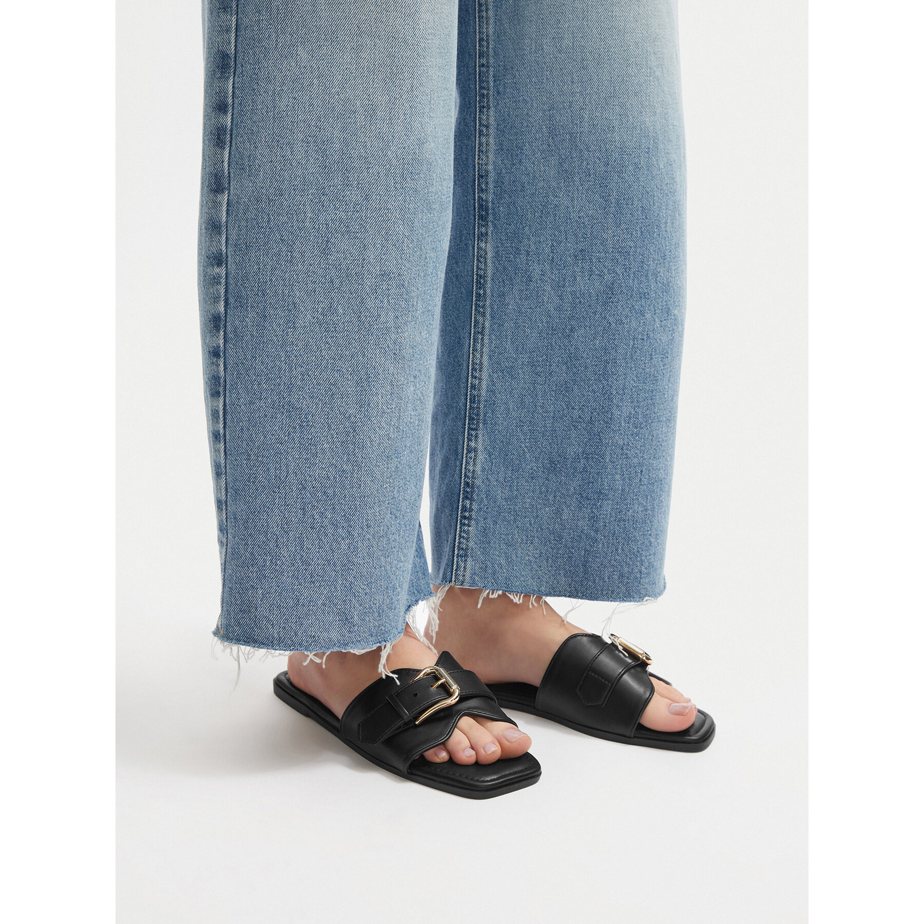Natikači JENNY RS24SS03-160 Črna