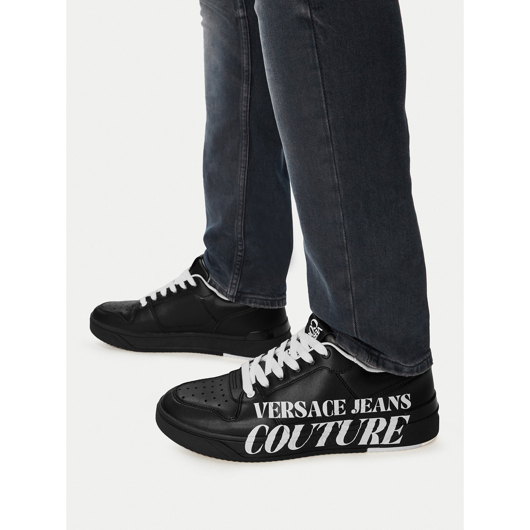 Tenisice Versace Jeans Couture 80YA3SJ5 Crna