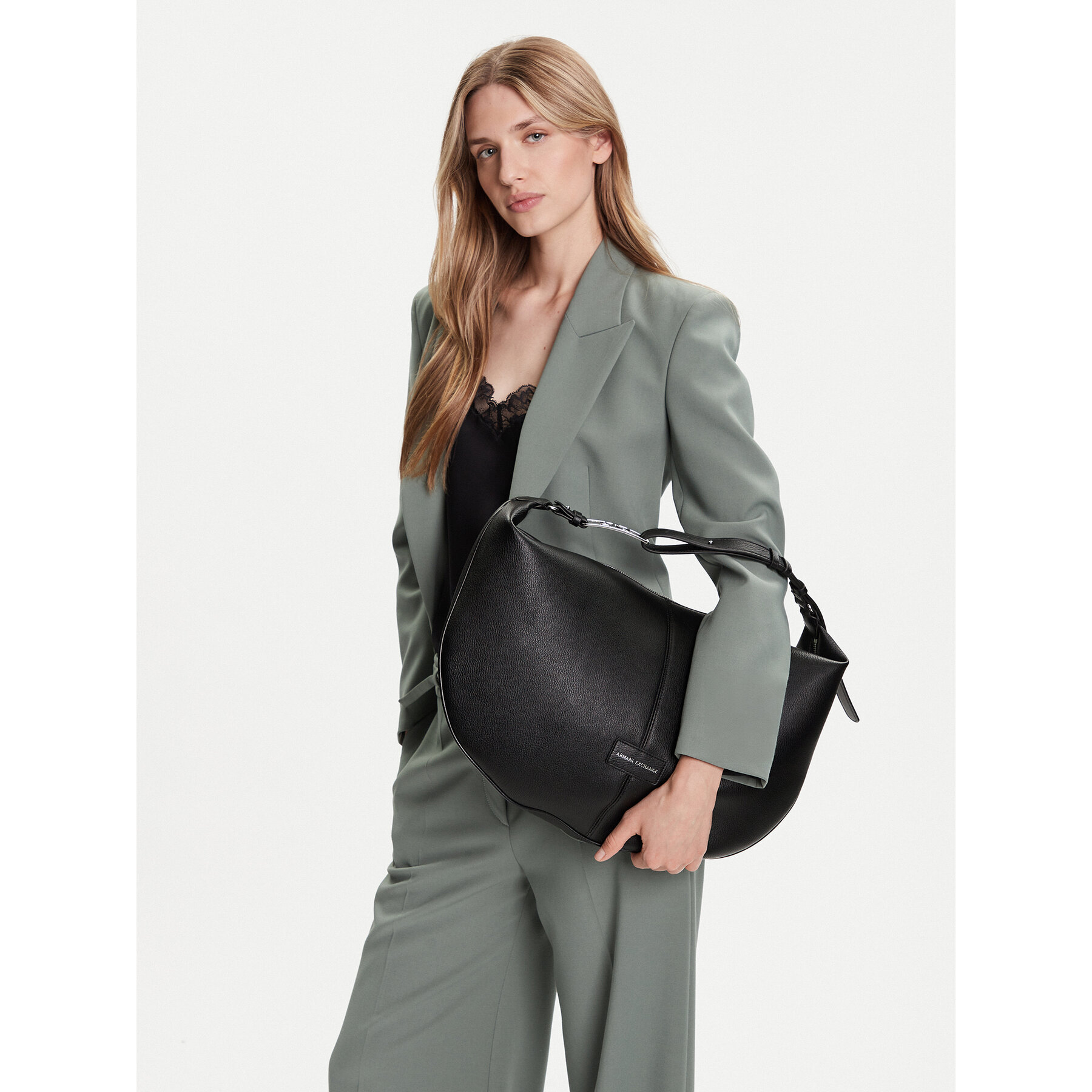 Ročna torba Armani Exchange XW001573 AF15632 UC001 Črna