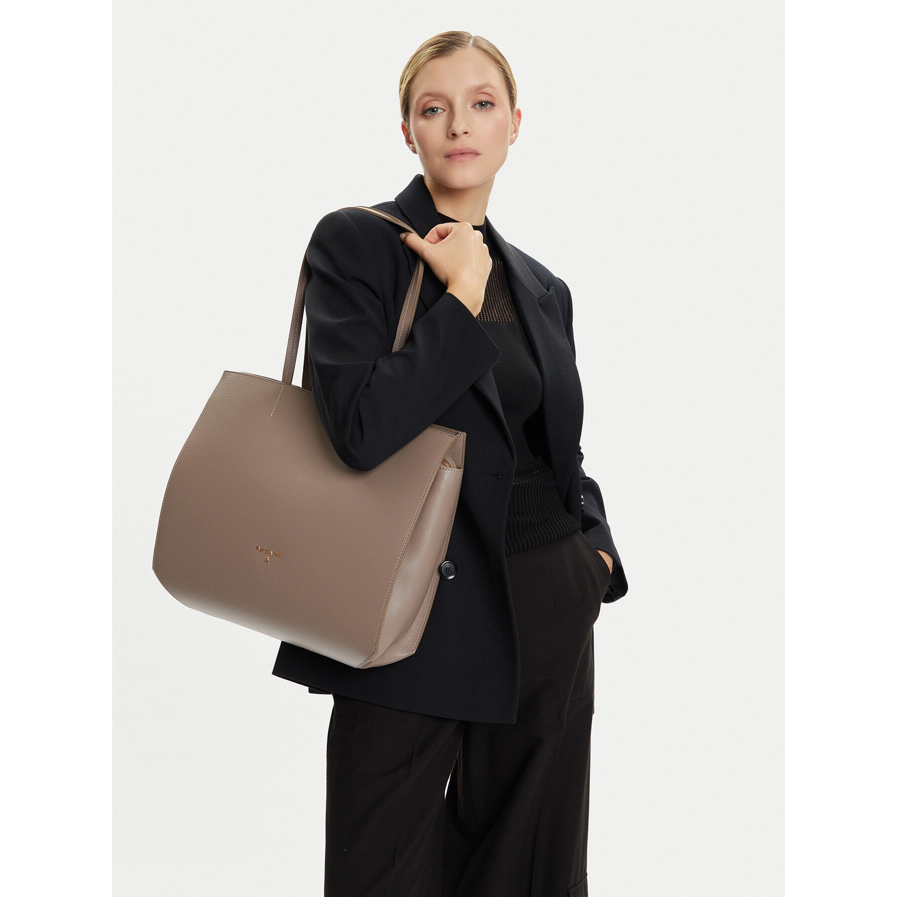 Ročna torba Patrizia Pepe 8B0235/L001-B744 Rjava