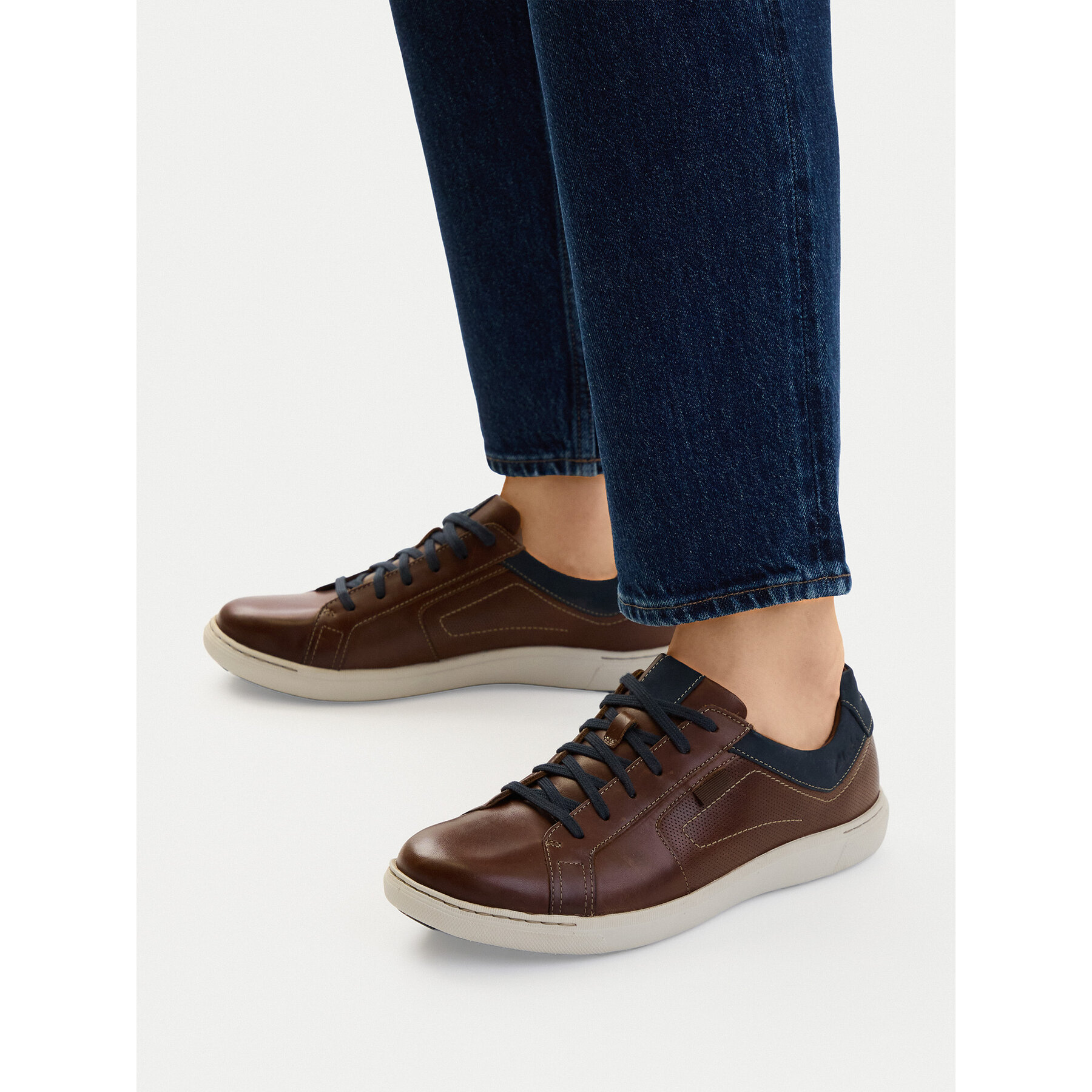 Sneakers Clarks Mapstone Lace 26176886 Maro