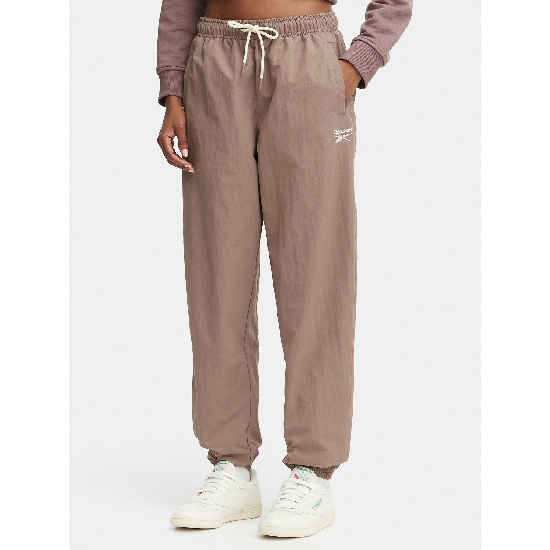 Reebok Donji dio trenerke Kalina RK25694CCW - LIGHT COCOA/LINEN Smeđa Relaxed Fit
