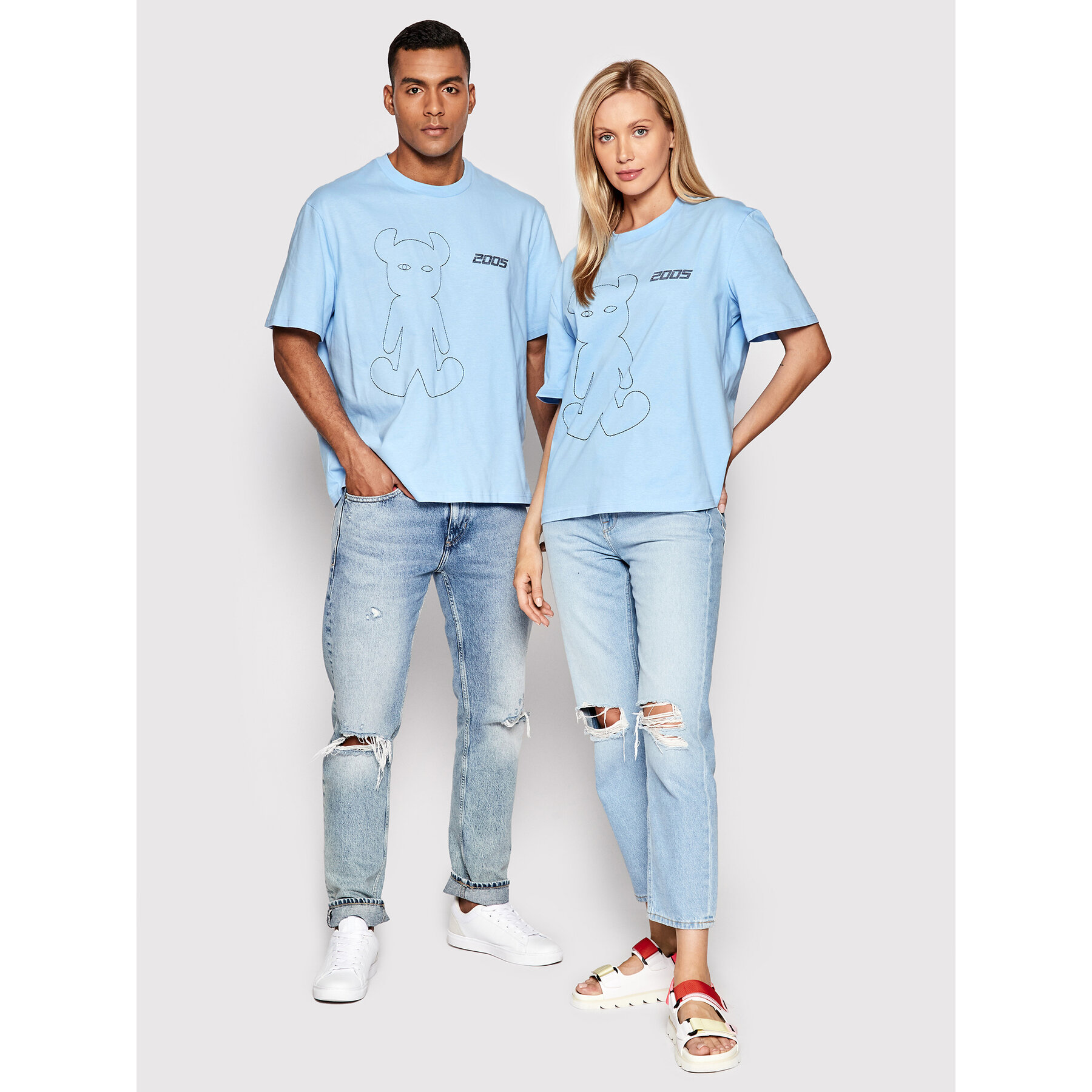 2005 2005 T-Shirt Unisex Horned Γαλάζιο Relaxed Fit