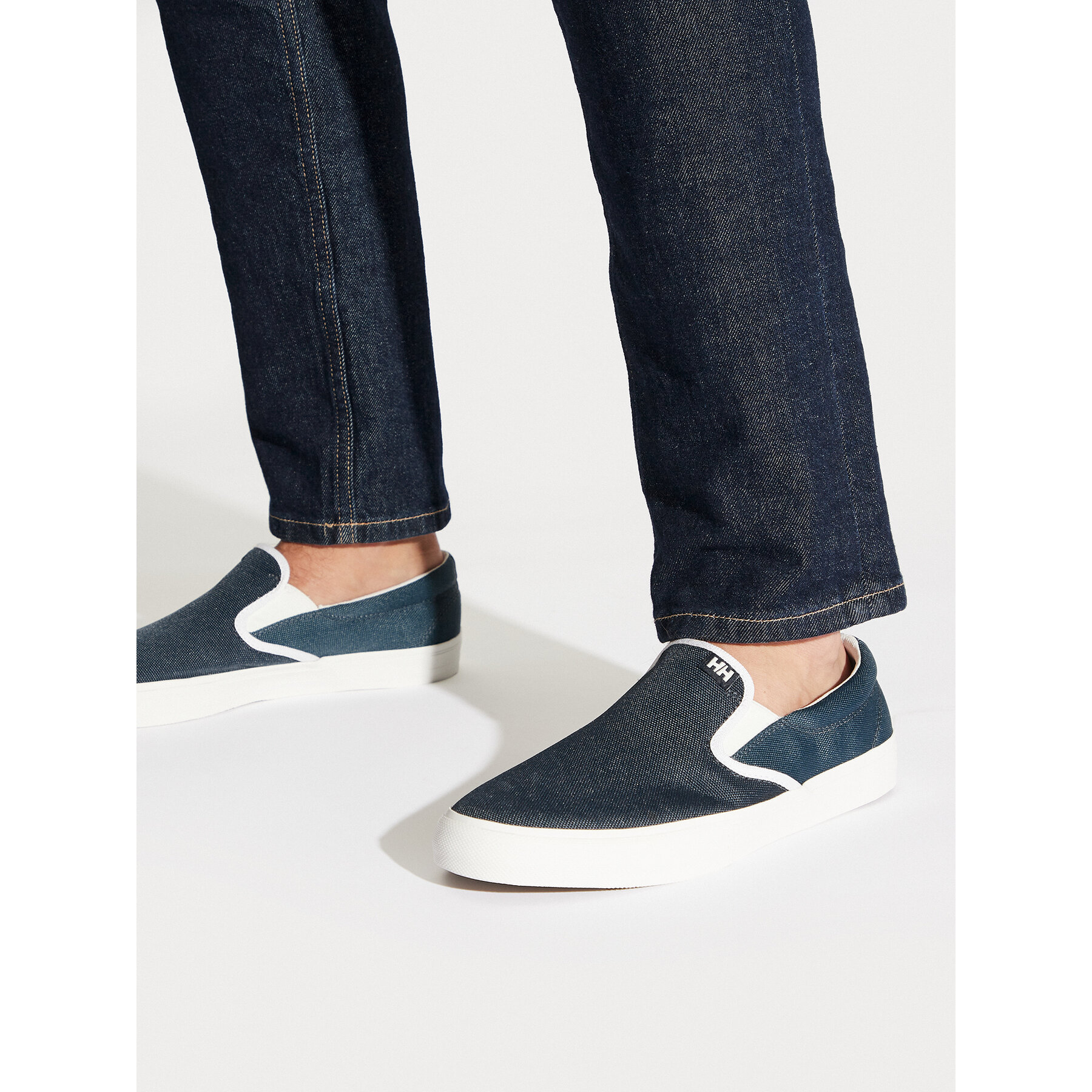 Tenis superge Helly Hansen Cph Eco Slip-On 11699_597 Mornarsko modra