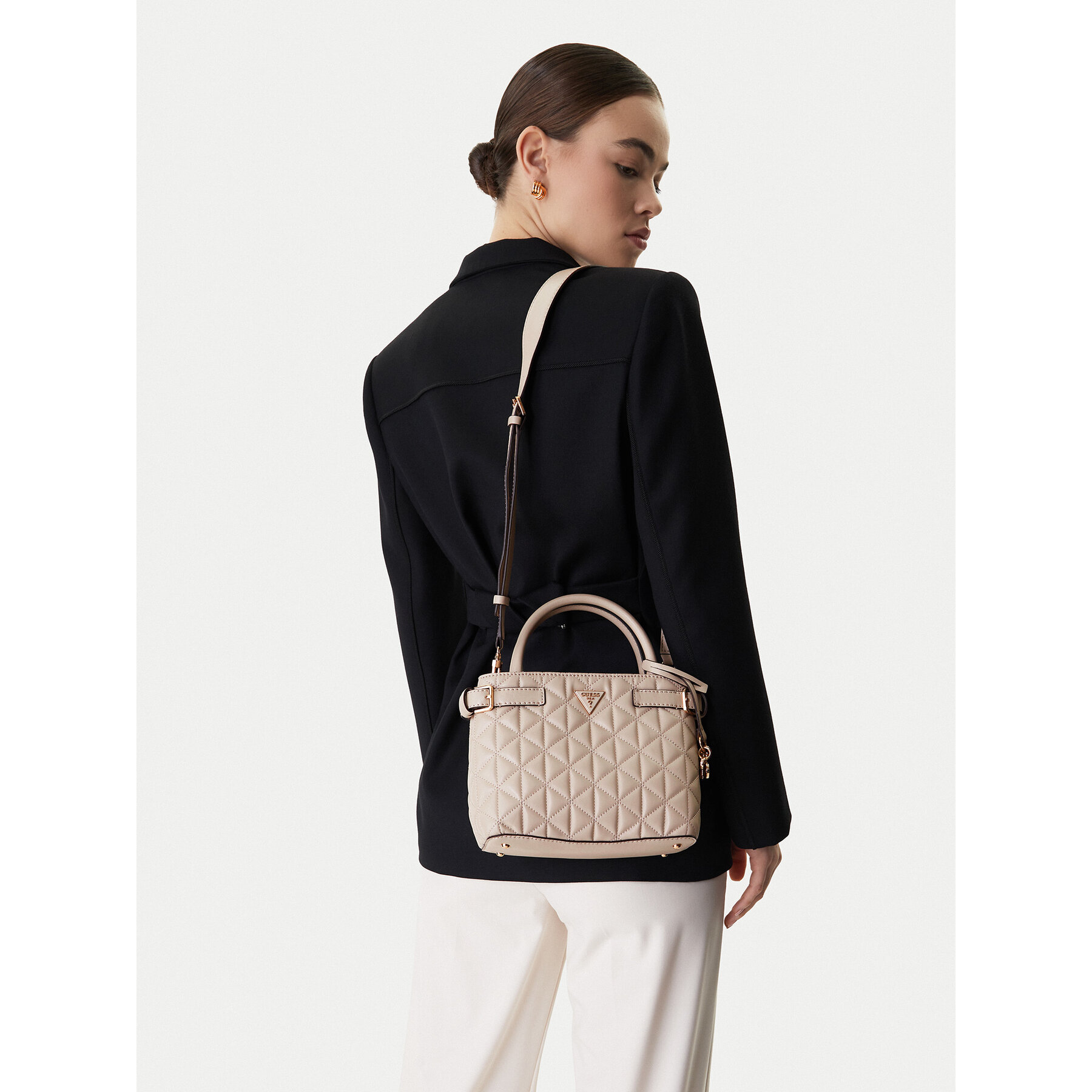 Дамска чанта Guess Paisleigh HWQG98 83050 Бежов