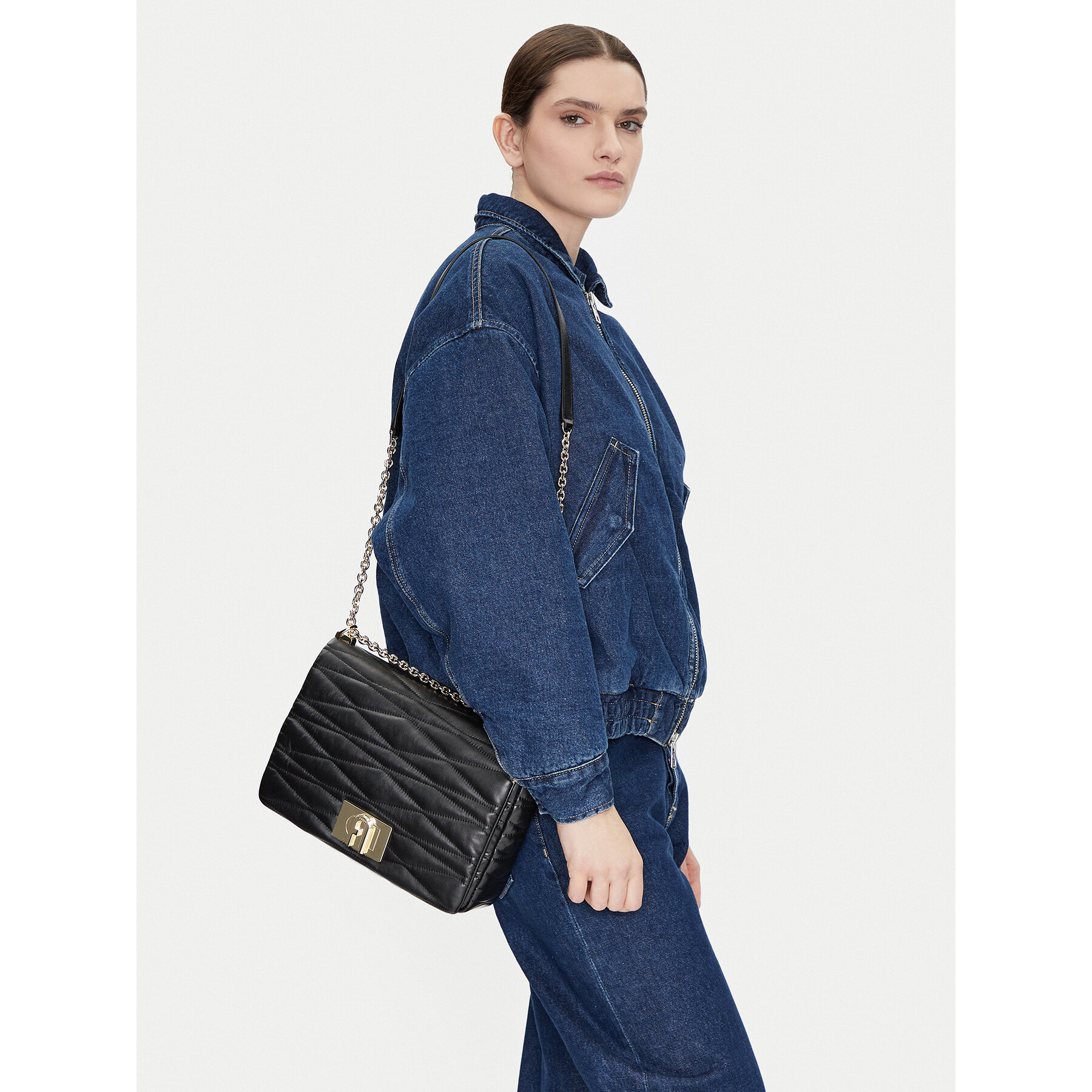Táska Furla WB01672 BX3221 O6000 Fekete