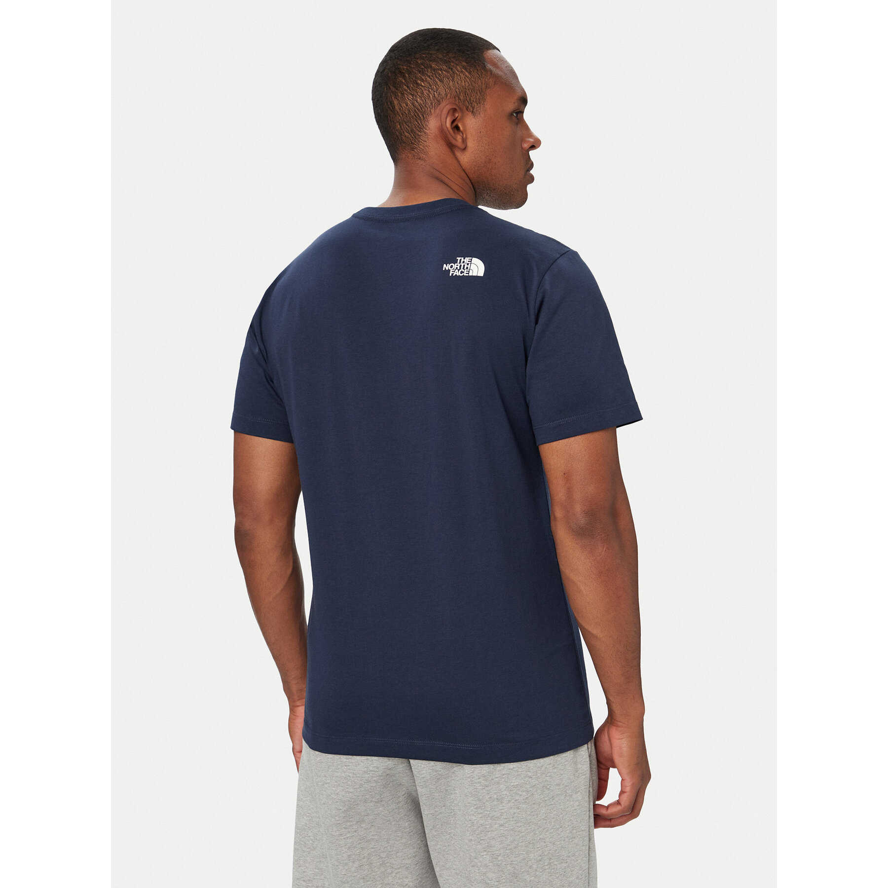The North Face T-Shirt Evolution Half Dome NF0A8B6J Σκούρο μπλε Regular Fit
