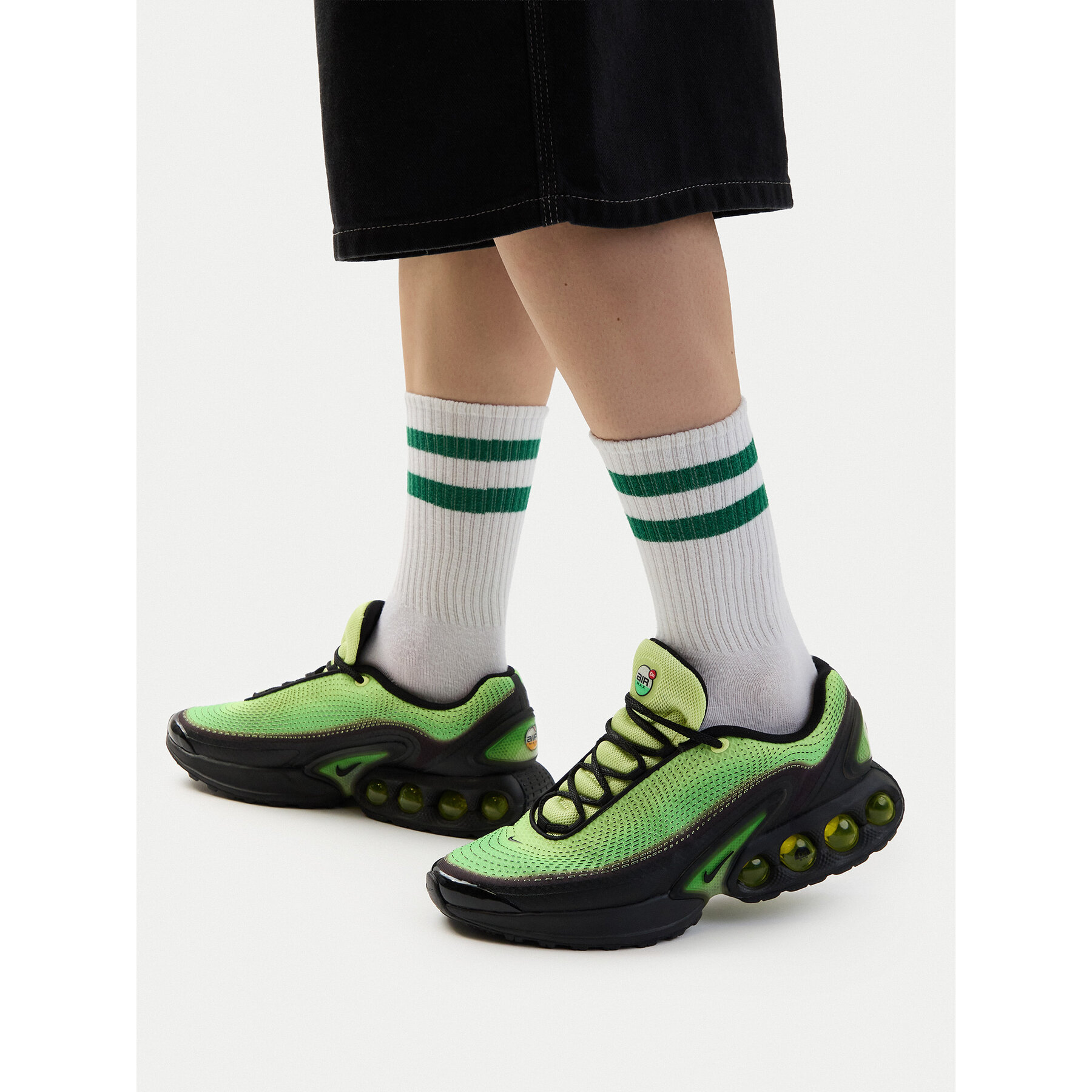 Superge Nike Air Max DN AMD HV3521 700 Zelena