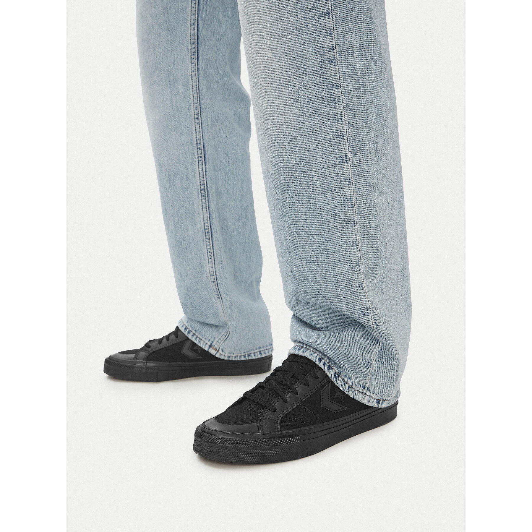 Sneakersy Converse Sport Casual Monochrome A12332C Čierna