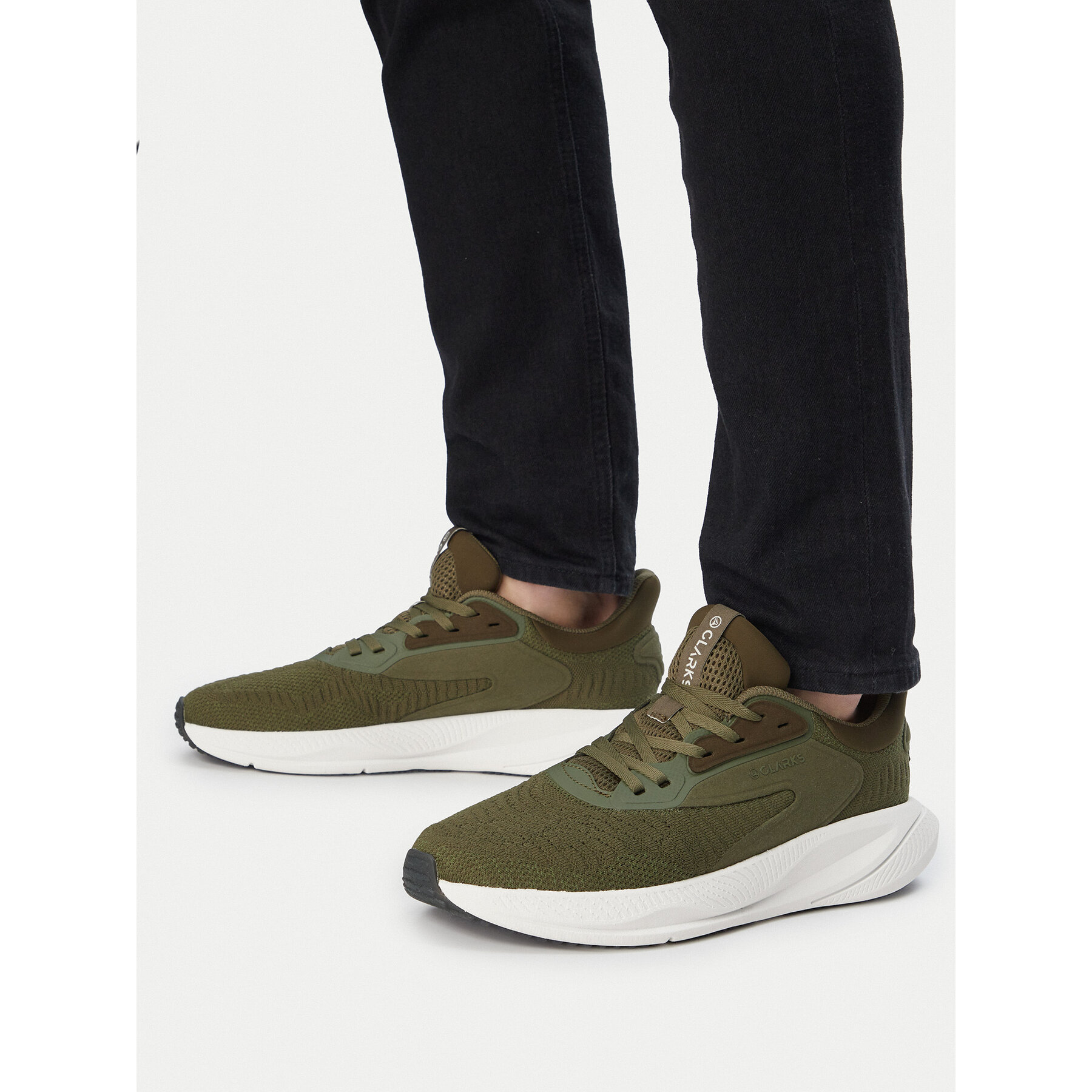 Sneakers Clarks Pace Move 26186614 Verde