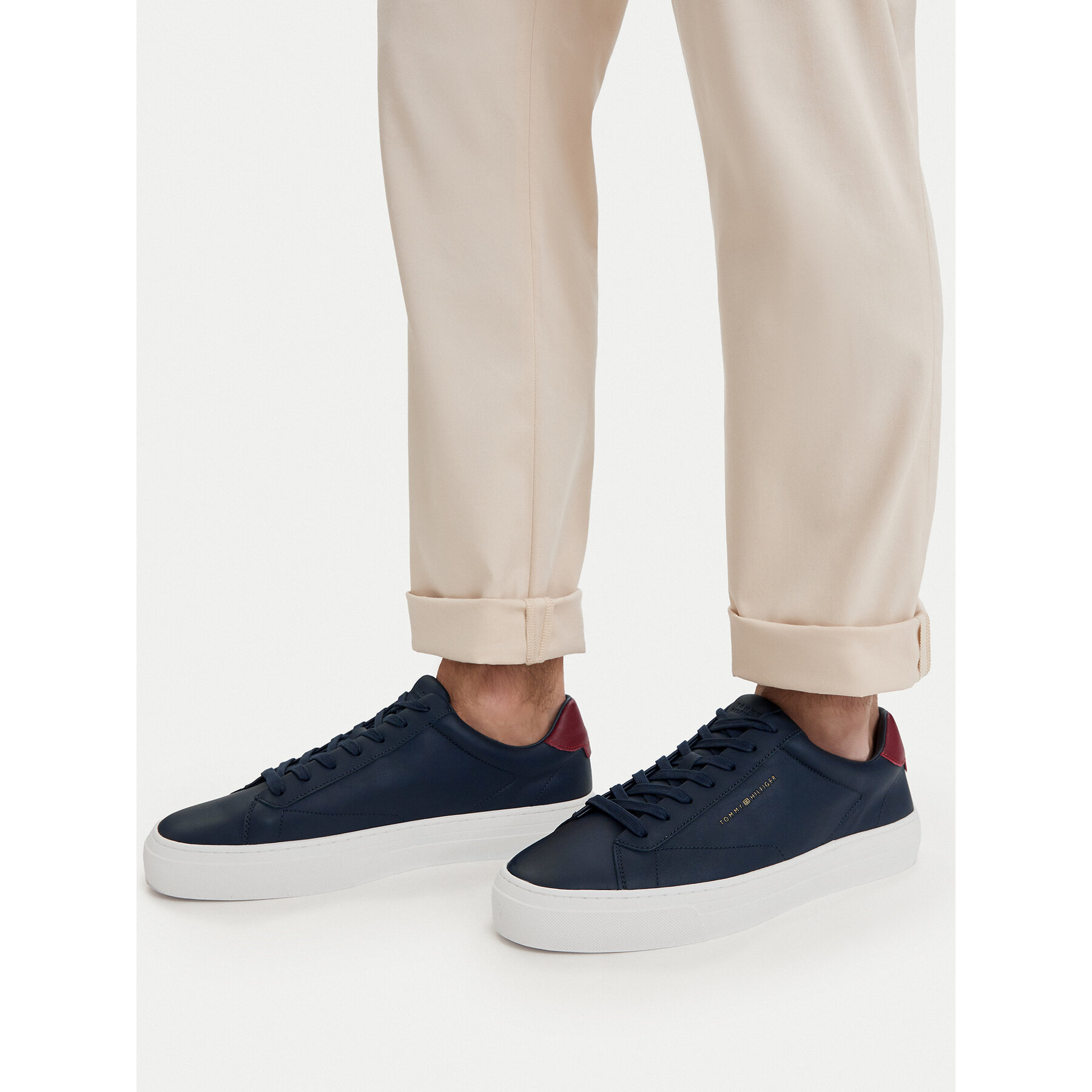 Superge Tommy Hilfiger Premium Dress Cupsole Lth FM0FM05572 Mornarsko modra