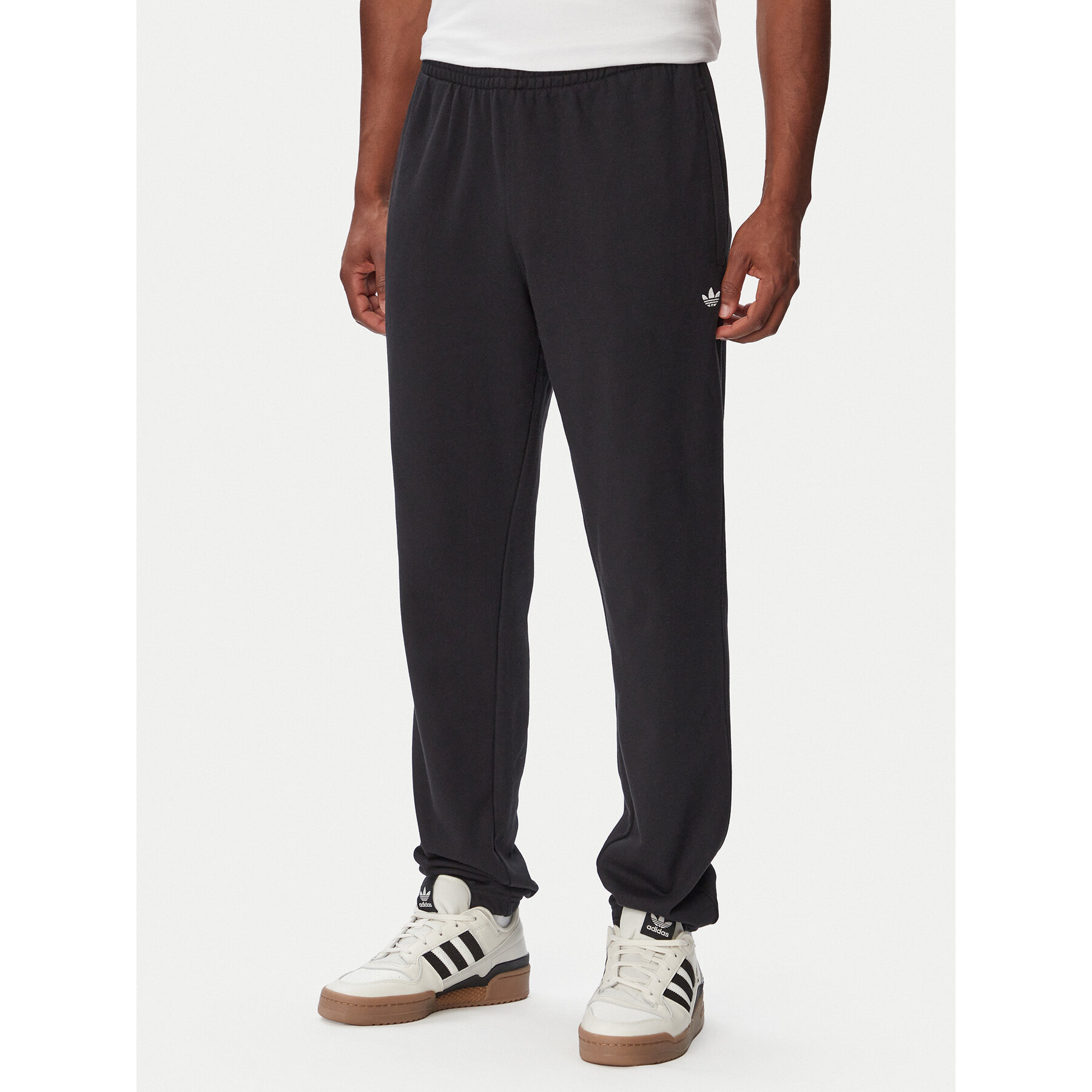 adidas Jogginghose Trefoil Essentials KR3463 Schwarz Regular Fit