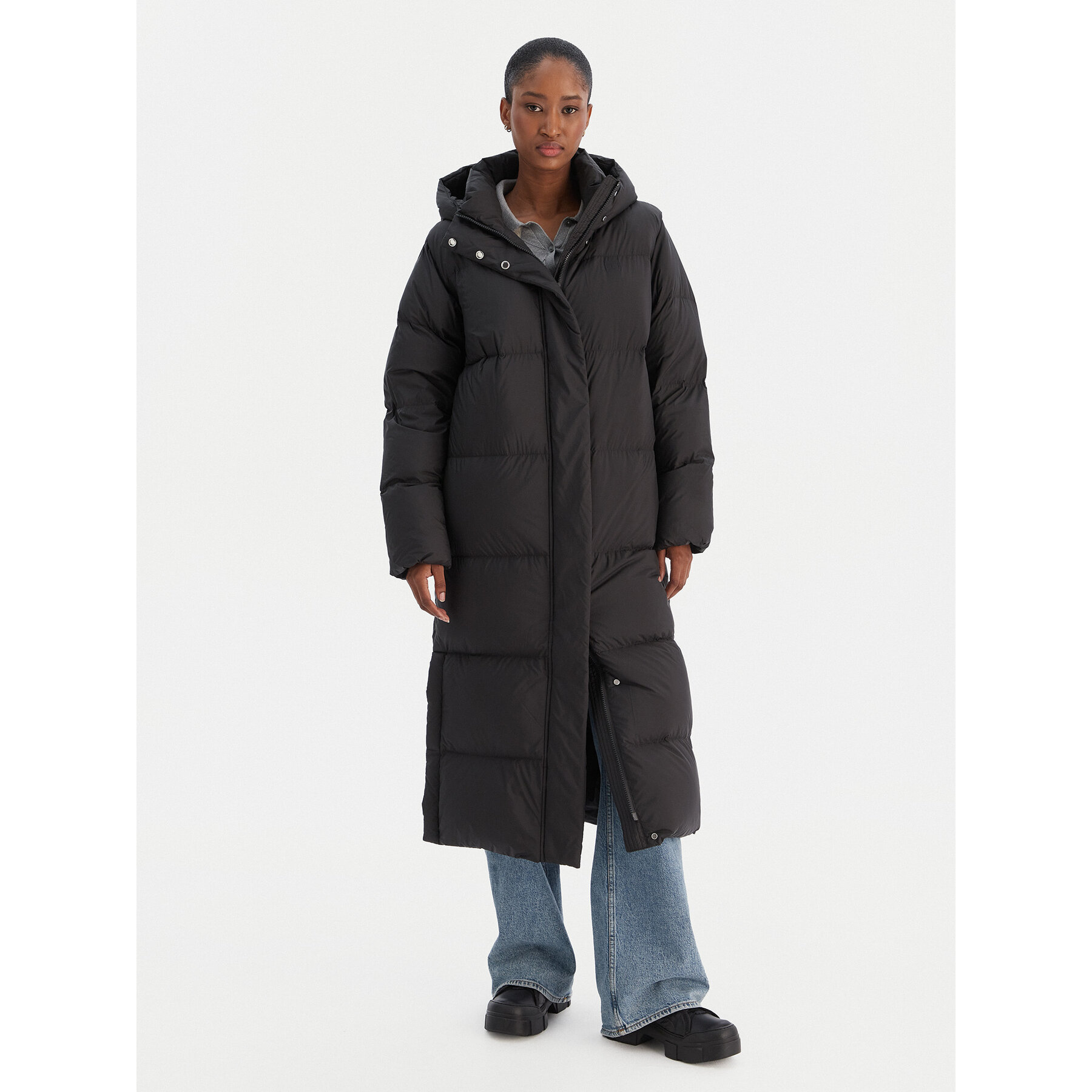 Tommy Hilfiger Daunenjacke Modern WW0WW46536 Schwarz Regular Fit