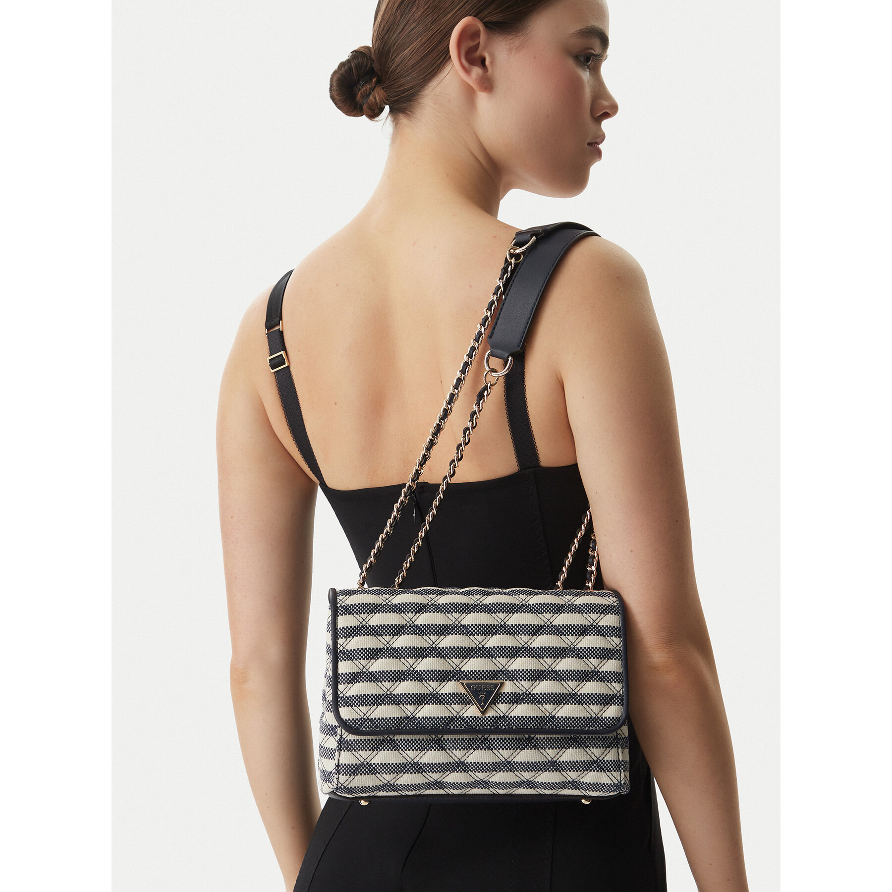 Τσάντα Guess Giully II HWAG96 73200 Σκούρο μπλε